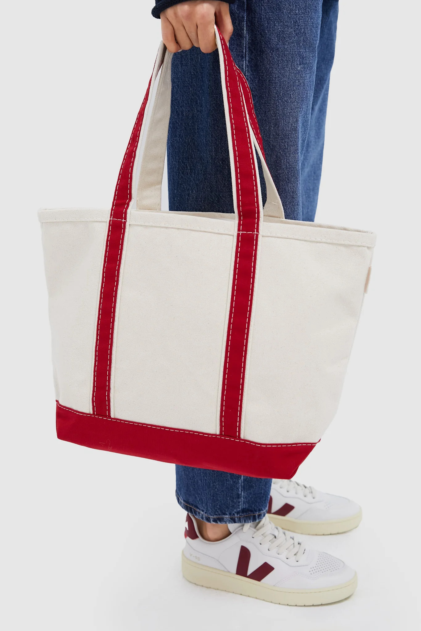 Red Medium Canvas Tote | Tuckernuck (US)
