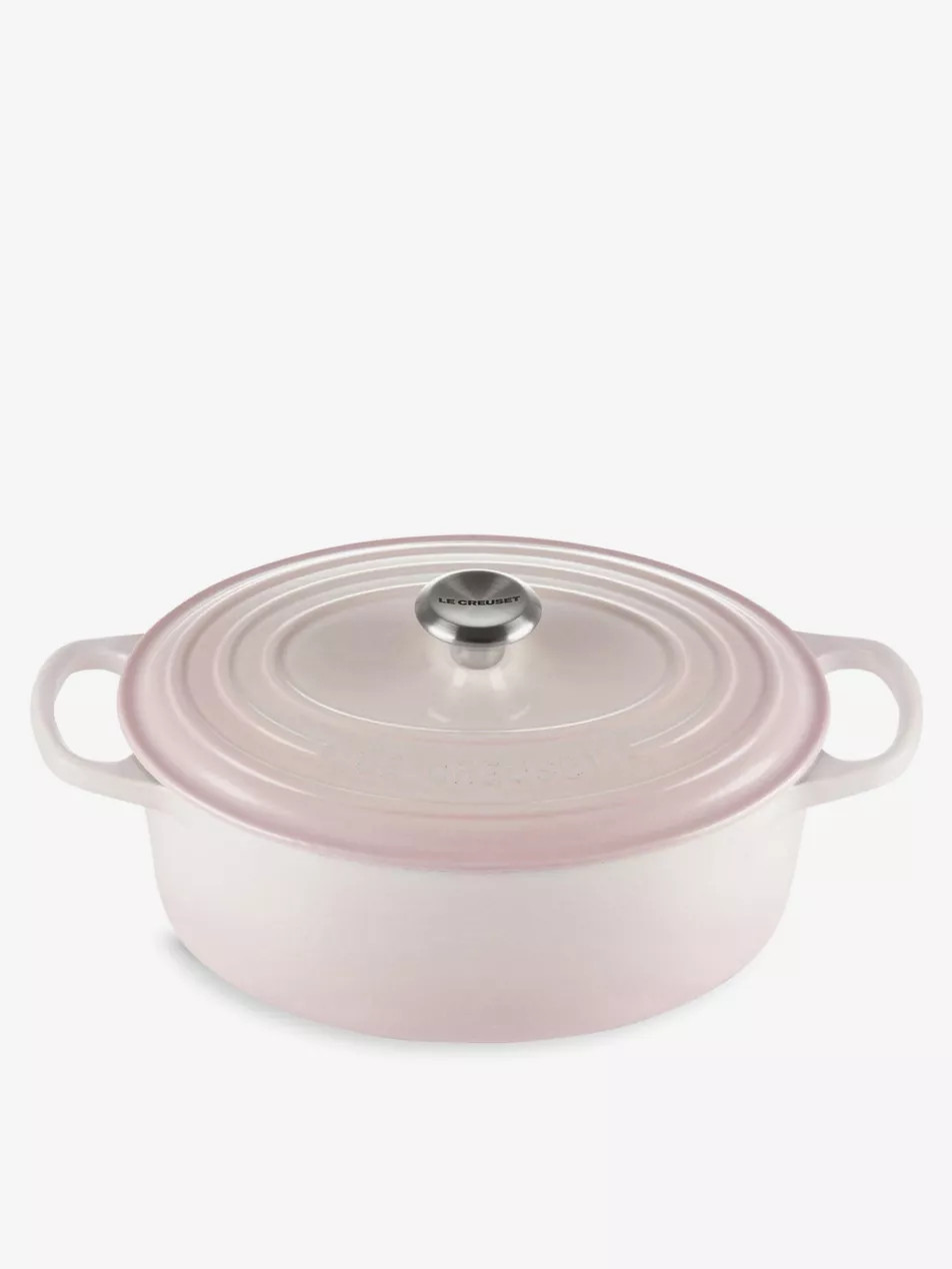 Signature oval cast-iron casserole dish | Selfridges
