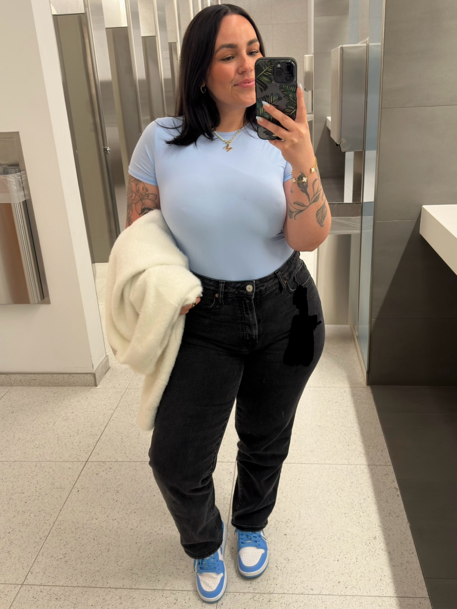 outfit of the day 🩵

#LTKmidsize #LTKbeauty #LTKstyletip