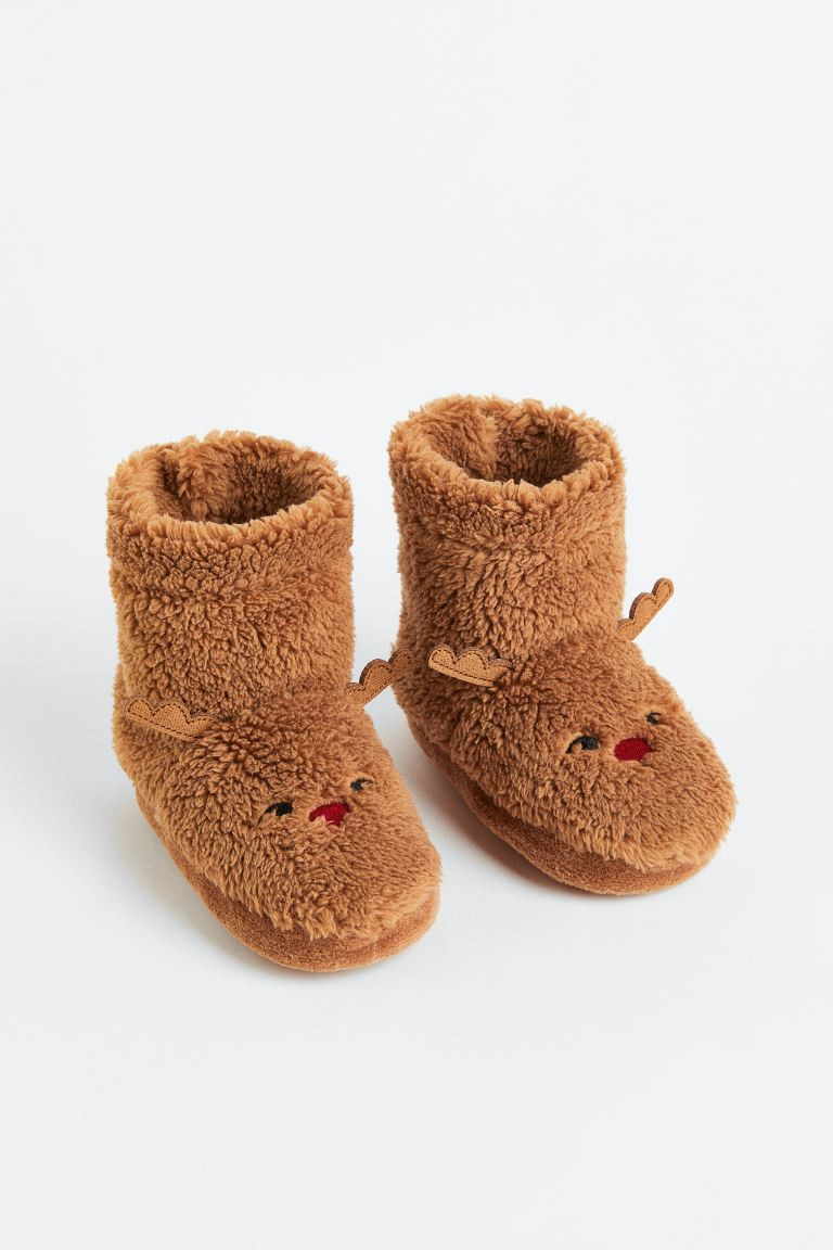 Fluffy Slippers | H&M (US + CA)