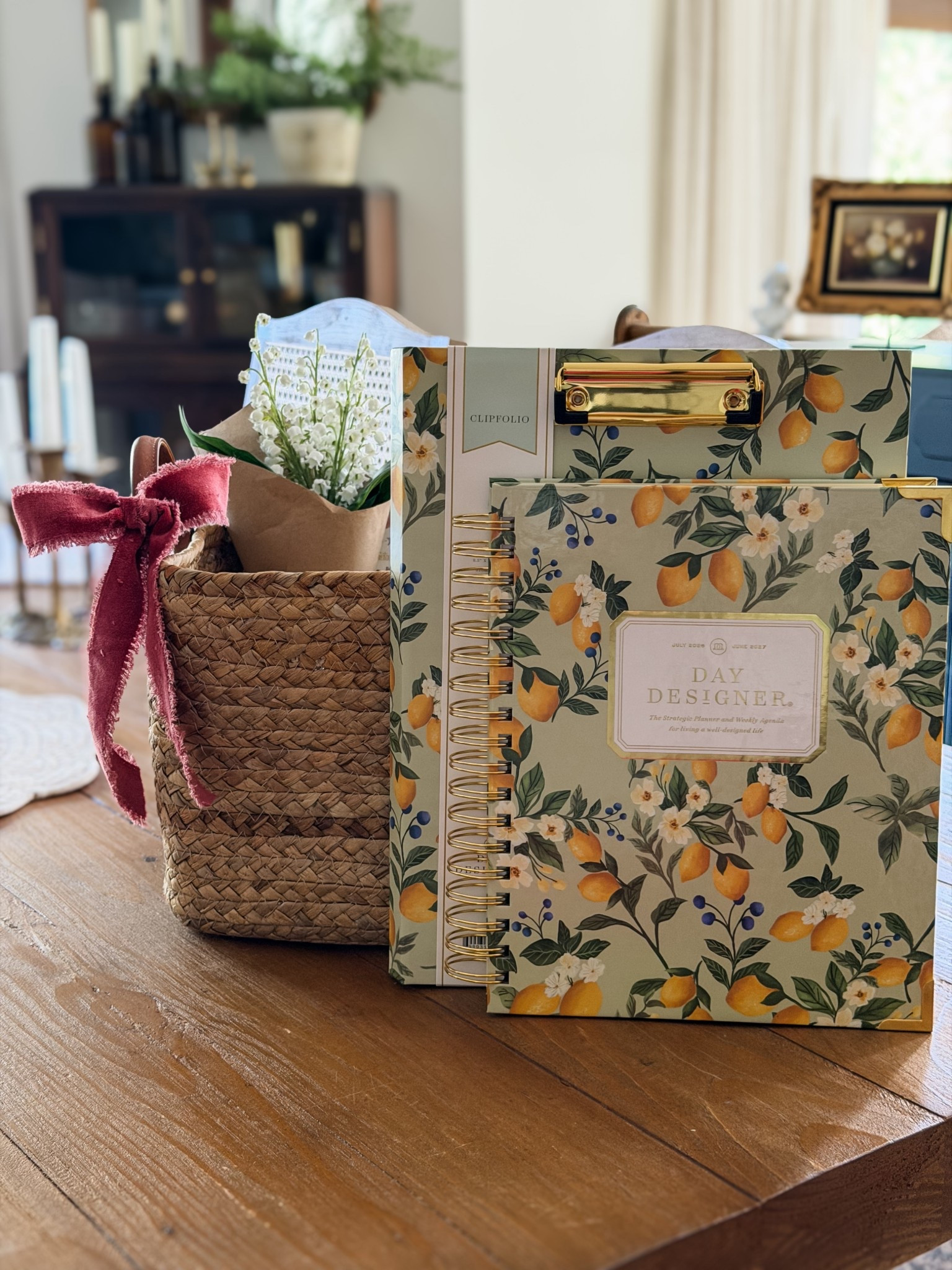 Pretty, practical, and perfect for her 
@thedaydesigner 

#LTKselfcare #LTKdayinmylife #LTKHome