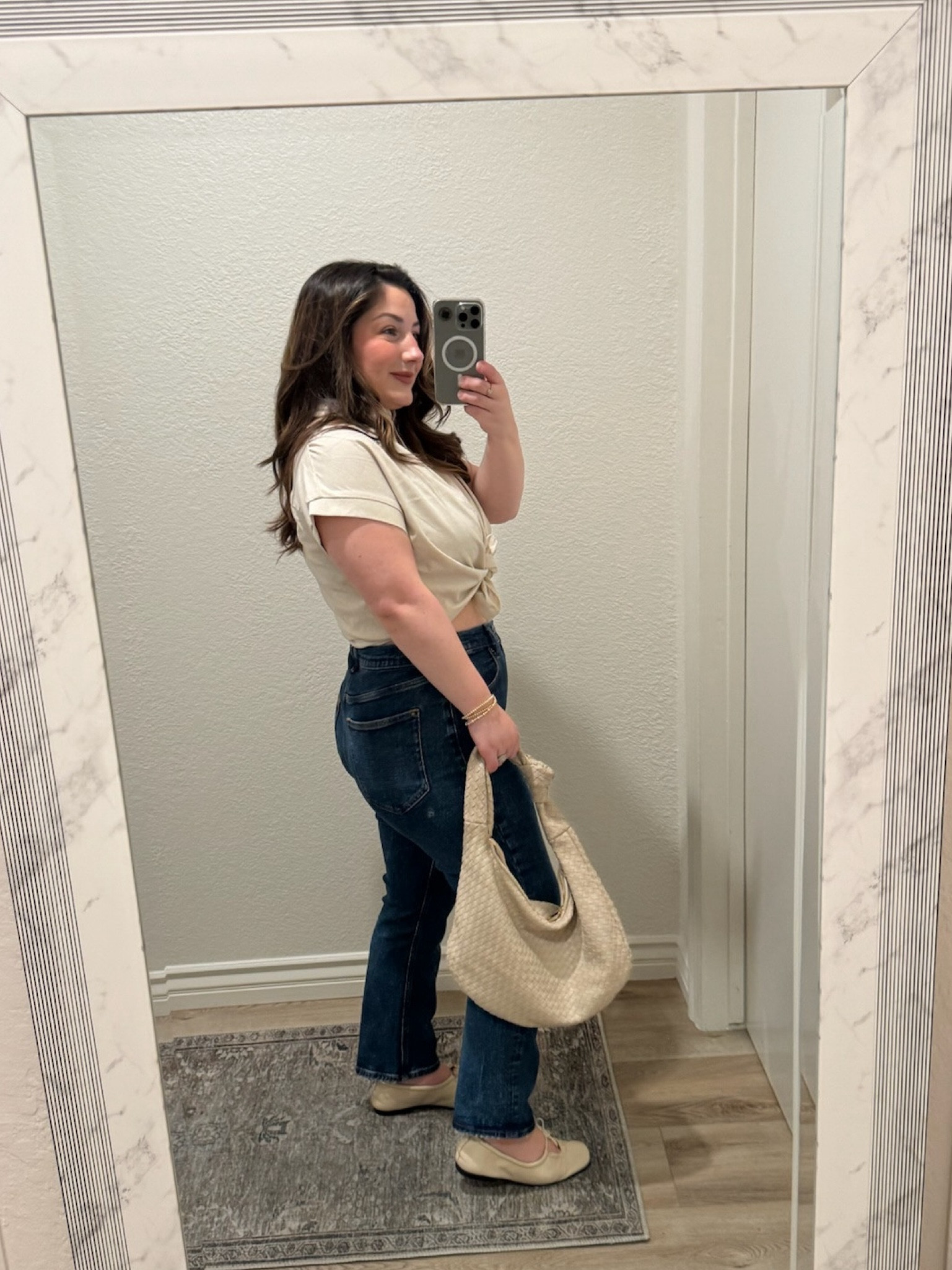 Closet staples 🤍🤍🤍

Linen blend top size medium 
Jeans size 29 short 
Flats run tts 

Fall fashion, postpartum outfit, styled outfits, petite friendly, nursing friendly 

#LTKFindsUnder100 #LTKStyleTip #LTKMidsize