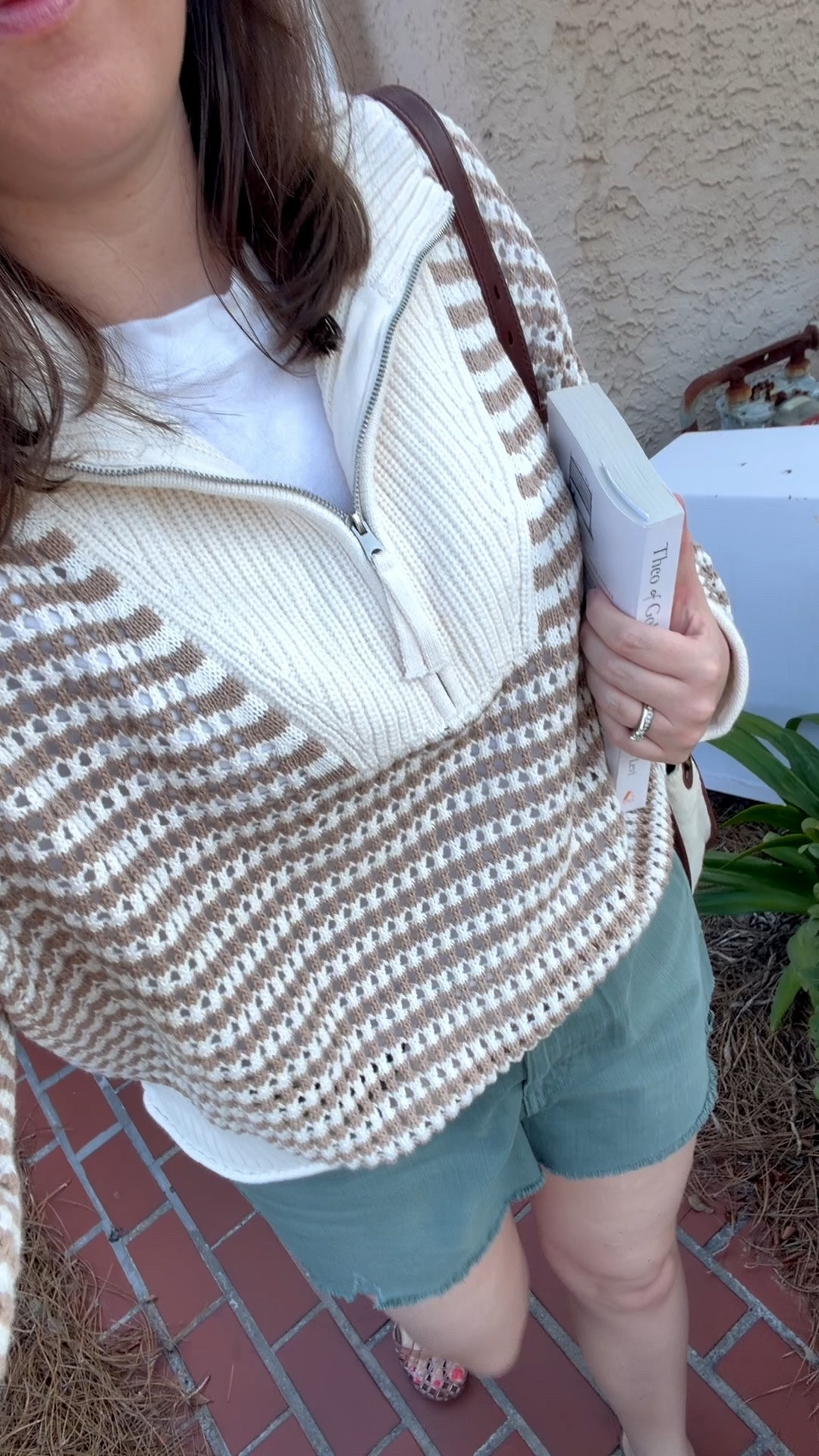 Casual beach outfit for dinner! I’m loving this open knit sweater! Wearing mediums!

Aerie sale, spring outfits, summer outfits, beach vacation outfitts

#LTKSeasonal #LTKxAerie #LTKootd
