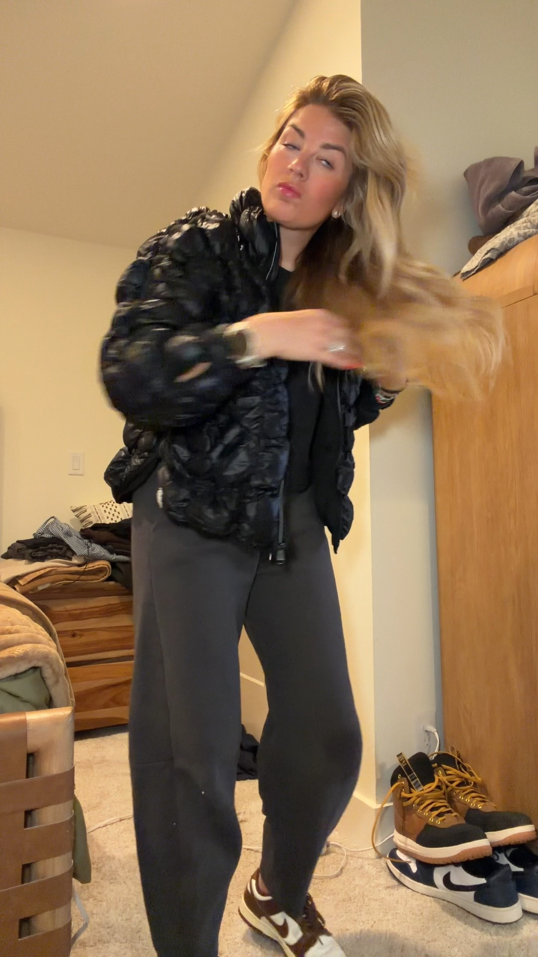 Barrel Jeans + Beanie. Best combo 

#LTKmomlife #LTKdayinmylife #LTKActive