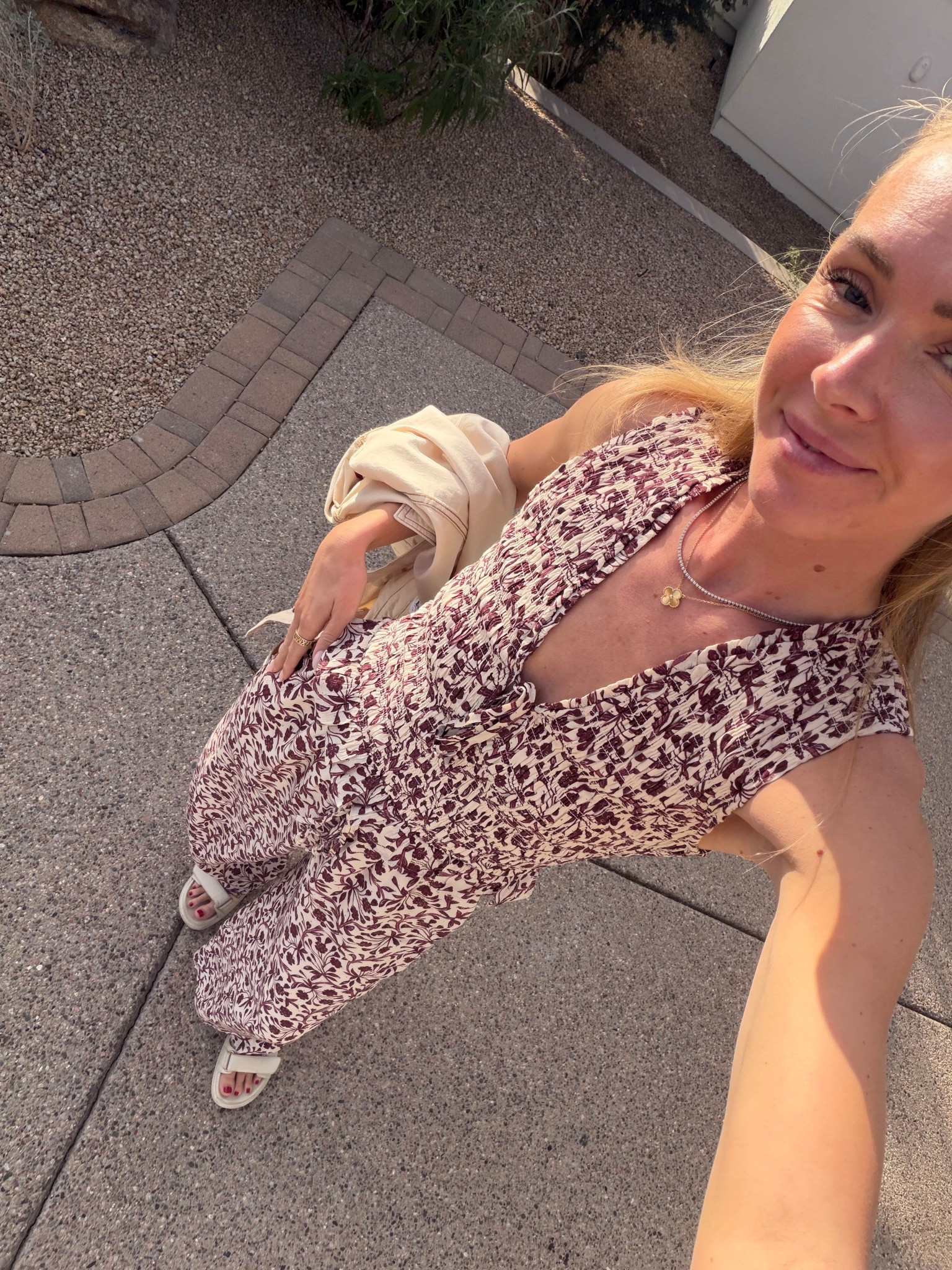 Love this new Abercrombie set 🤌🏼 wearing smalls! 