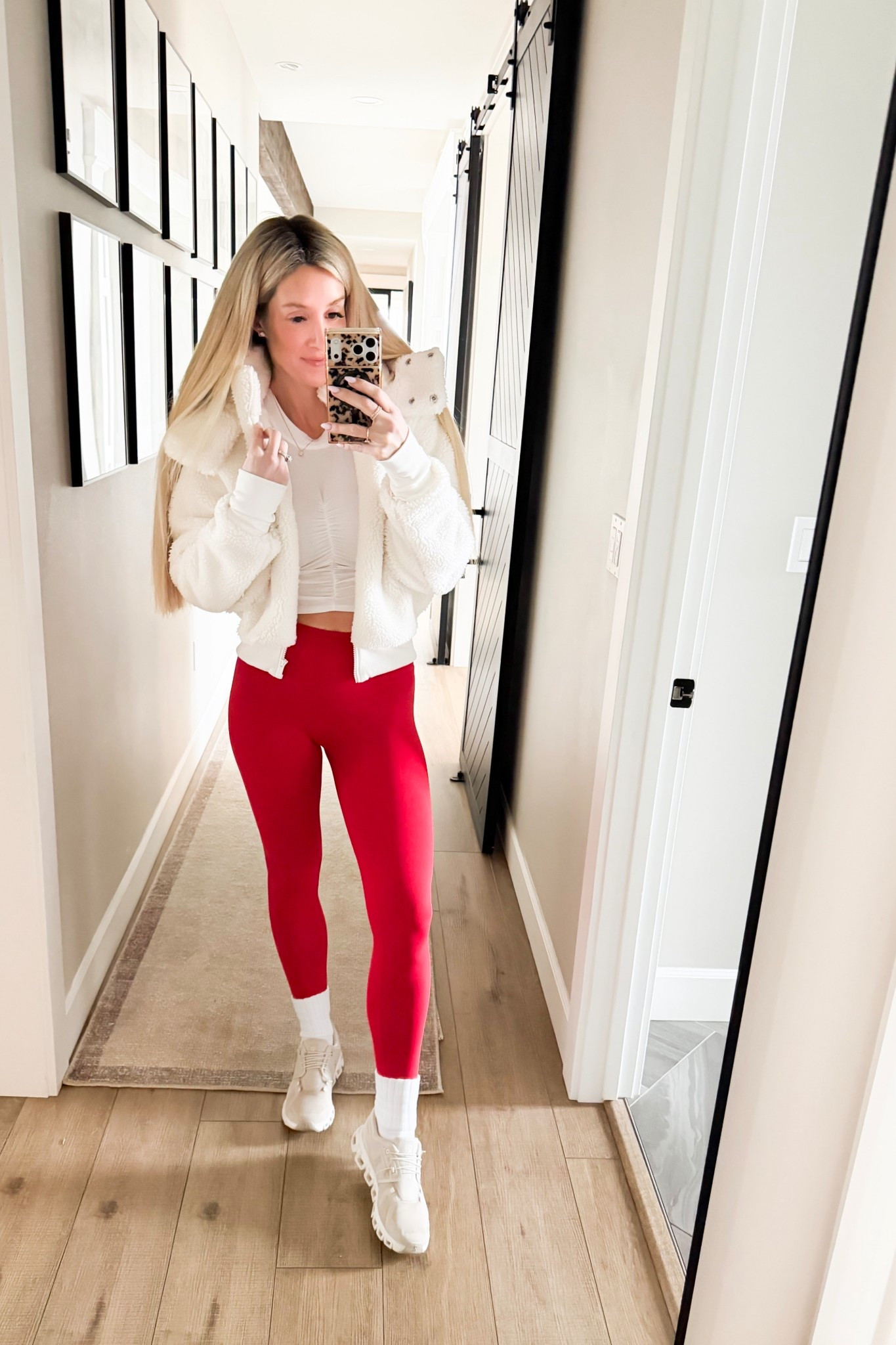 Cozy everyday winter look!

Style, style guide, outfit inspo, leggings, sneakers, winter, winter fashion, winter layers, sherpa jacket, long sleeve top, red leggings

#LTKgrwm #LTKSeasonal