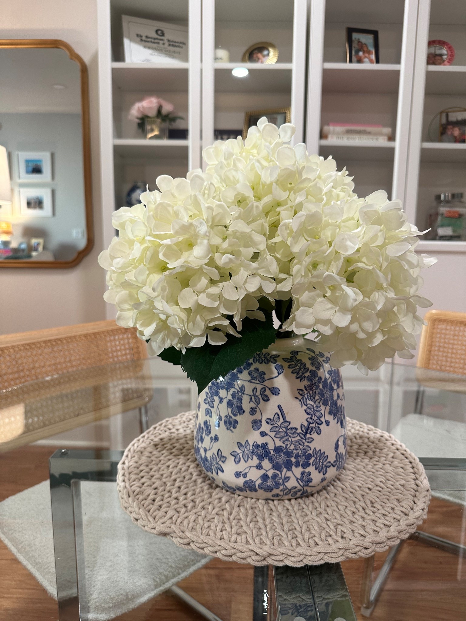 dining table decor 🌷