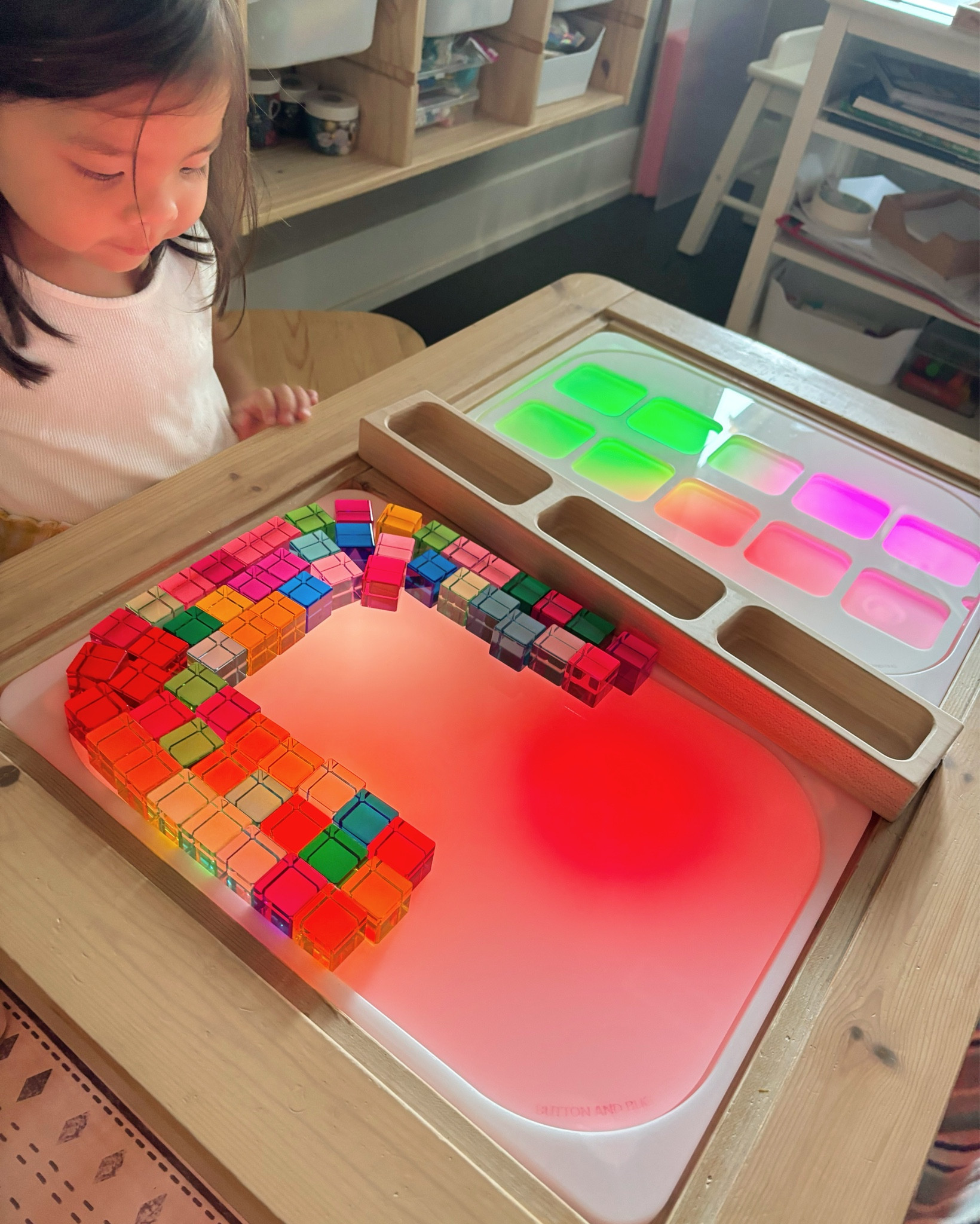 ✨ Ikea Flisat light table play ✨ 

Cubes from Playful Little Hearts (code Wendy10)
Inserts from Button and Bug
