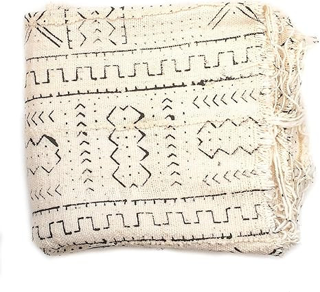 The Bead Chest White Bogolan Mali Mud Cloth - Handmade African Textile from West Africa - 40x64 I... | Amazon (US)