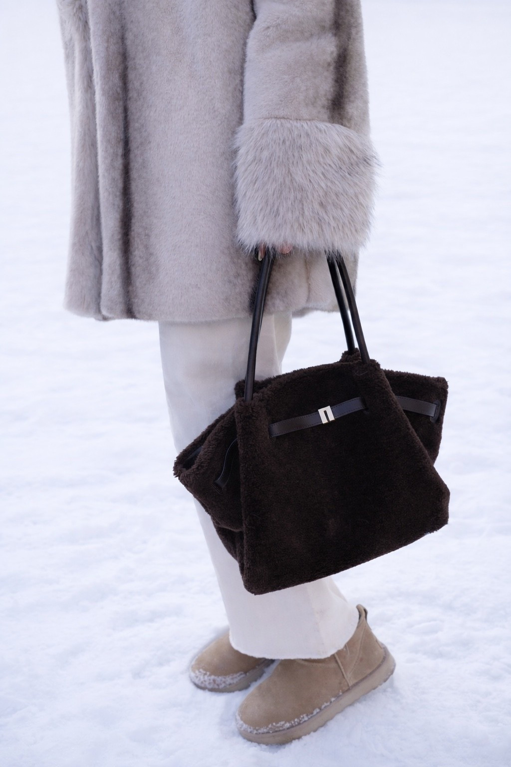 winter outfit 
Ski trip 
Fur coat

#LTKTravel #LTKootd #LTKSeasonal