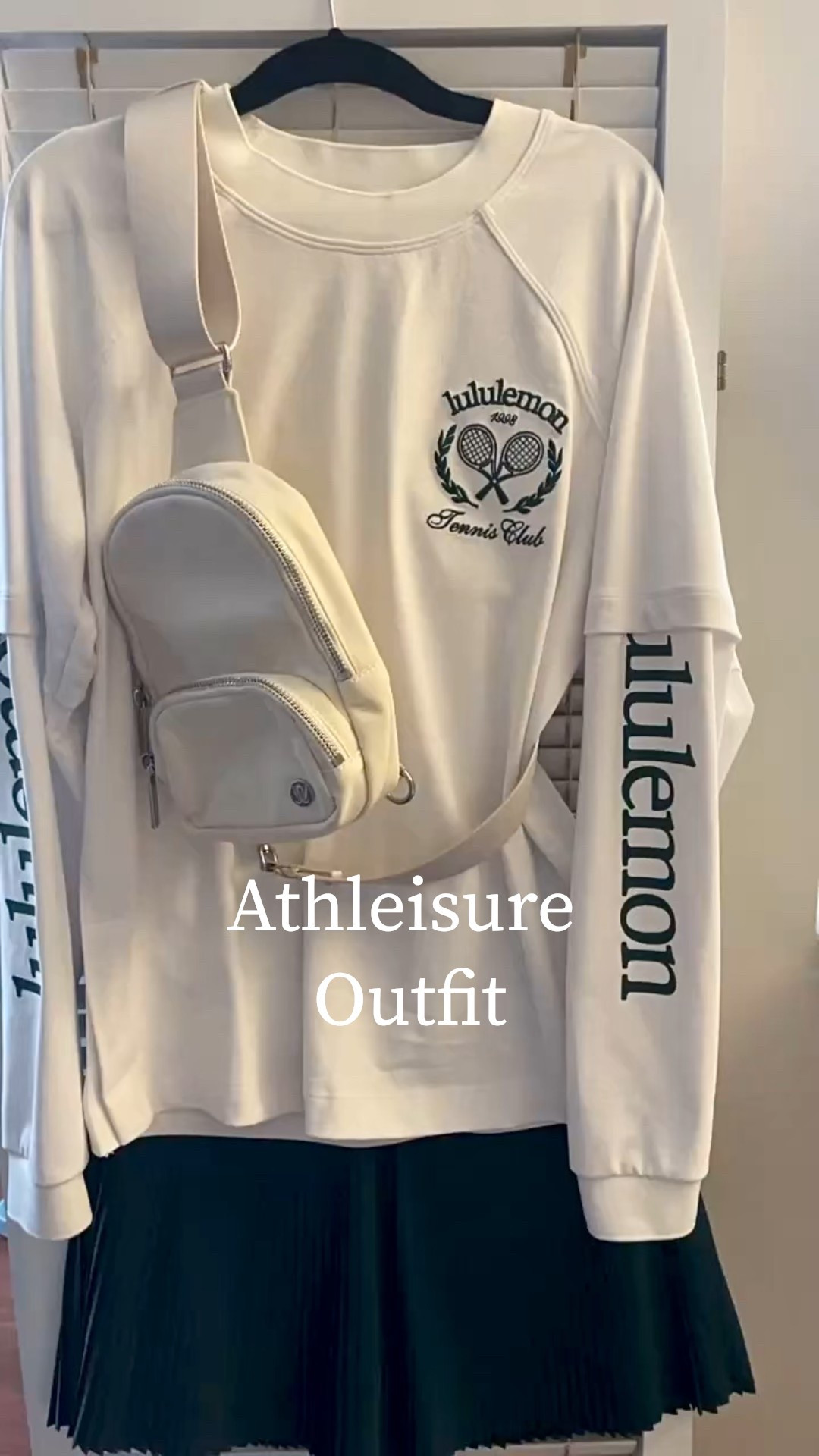 Athleisure outfit

Lululemon tshirt in size 4
Pleated skirt in size XS



#LTKFindsUnder100 #LTKActive #LTKOver40