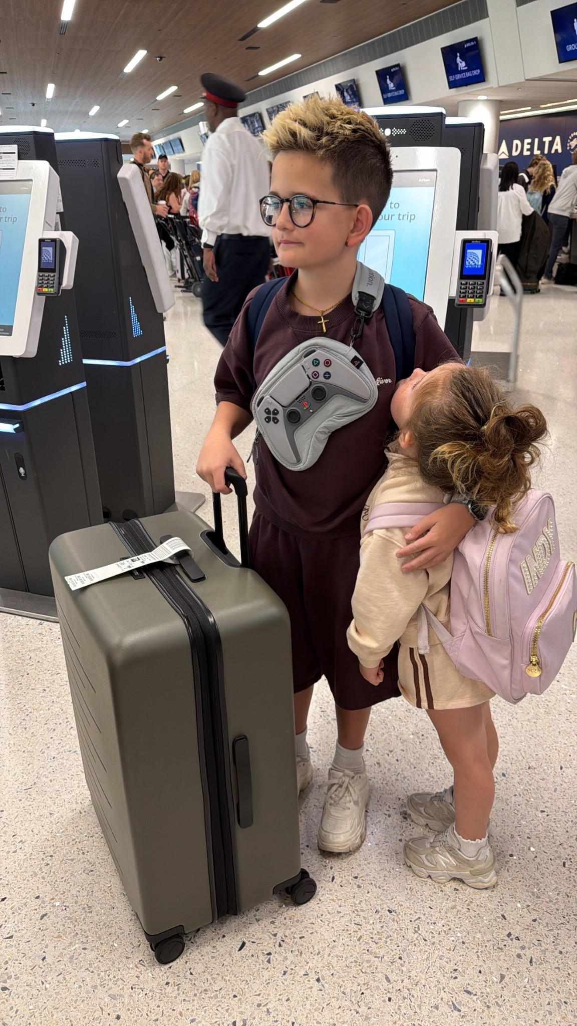 Kid’s travel outfits, spring break, luggage

#LTKSaleAlert #LTKKids #LTKTravel