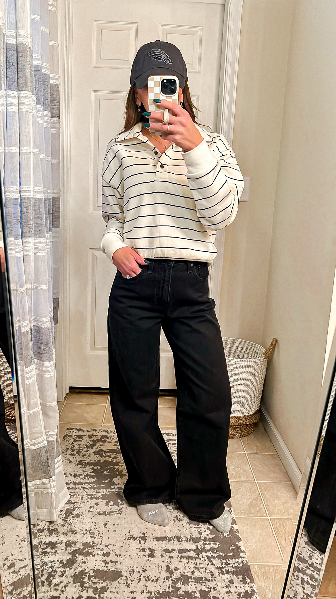 These Levi’s cinch waist baggy jeans are the perfect wide leg pants. Obsessed with the fit! And this polo collar pullover is adorable too! 
Size 25 jeans (run a little big)
Size S top (size up if between)

#LTKFindsUnder100 #LTKMostLoved #LTKOver40