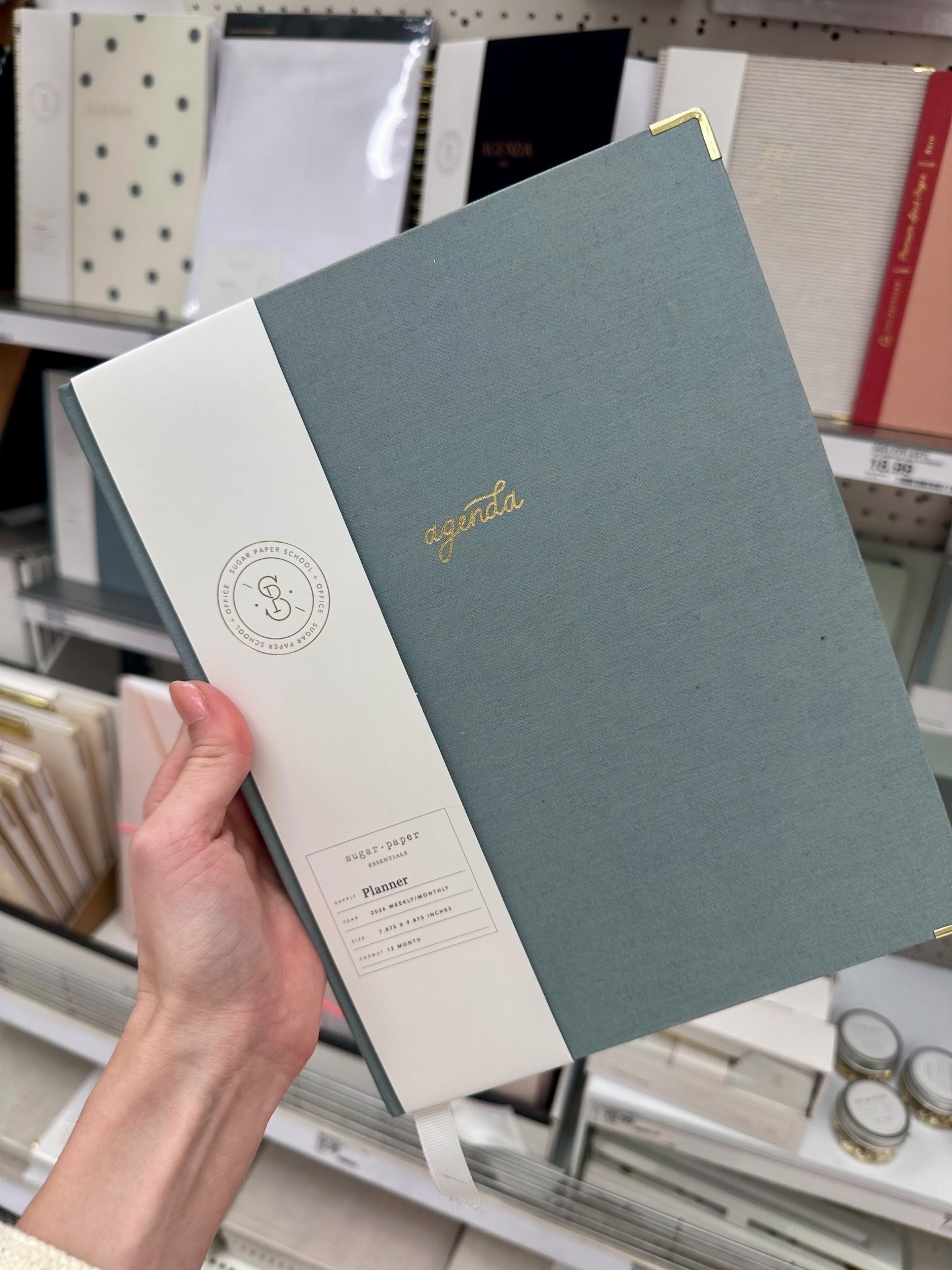 Affordable agenda & calendar book 

2026 | calendar | journal | agenda 

#LTKHoliday #LTKmomlife #LTKGiftGuide