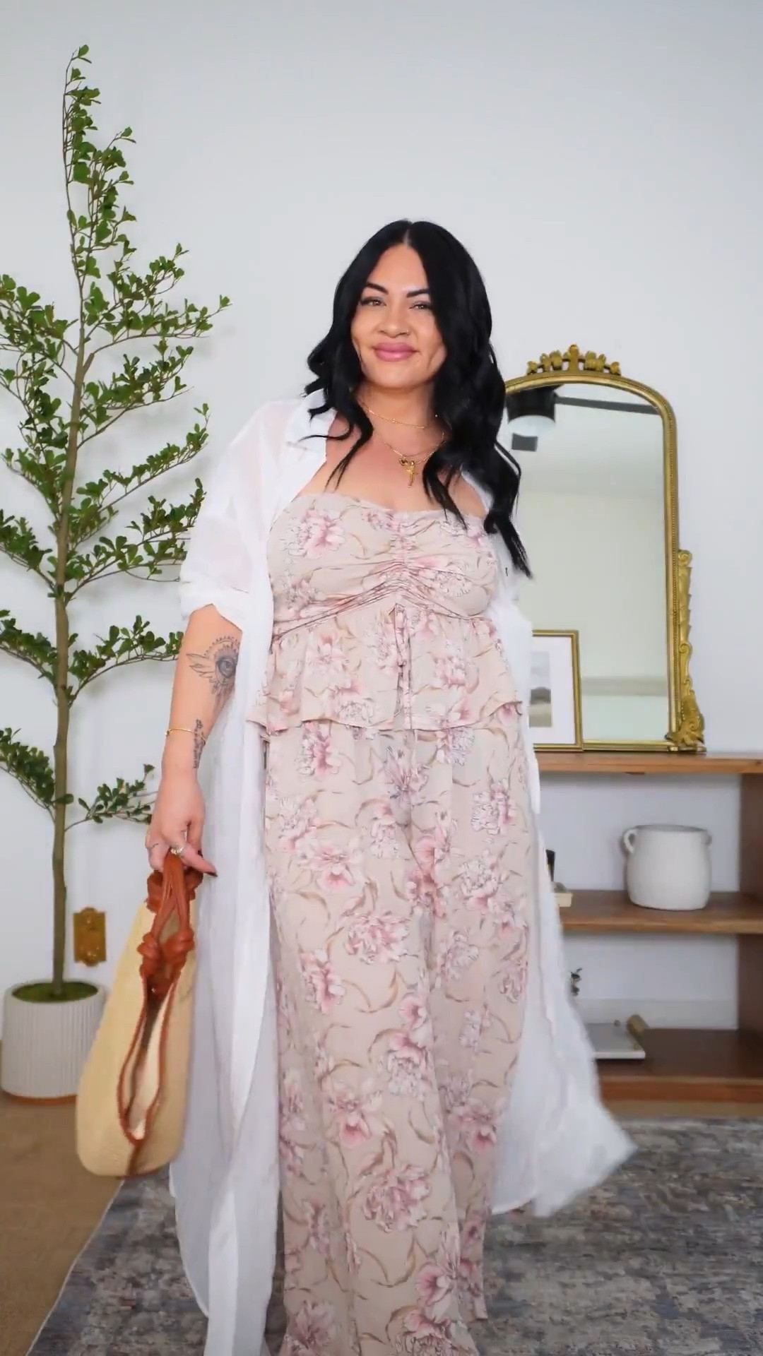 size 0 in all torrid!! 

@Torrid , torrid fashion, midsize fashion, vacay outfits, spring outfits, spring fashion, midsize, Tori block

#LTKootd #LTKgrwm #LTKSaleAlert
