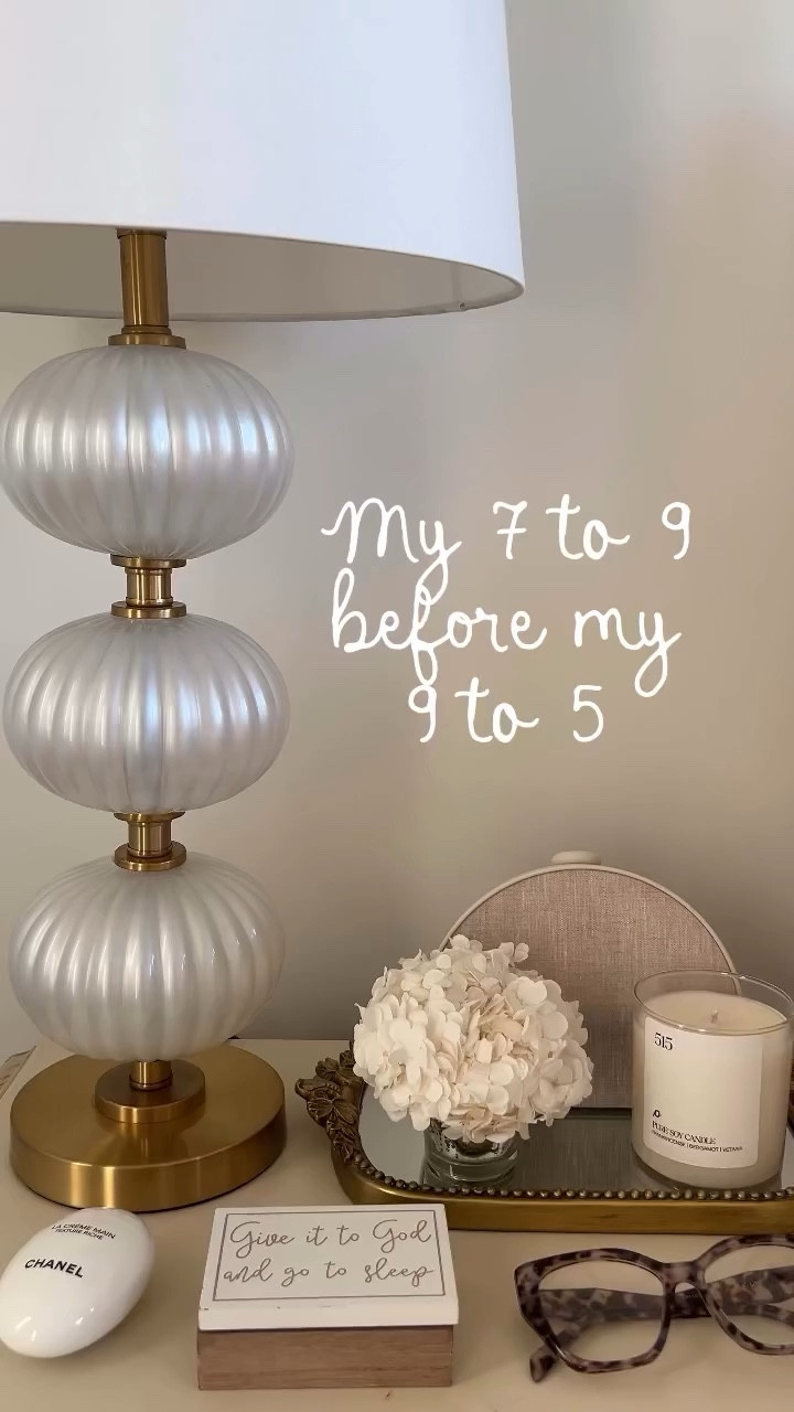 // my 7 to 9 before my 9 to 5 featuring scout having to go to the vet for pink eye 🫢🦮🤍☀️✨ //