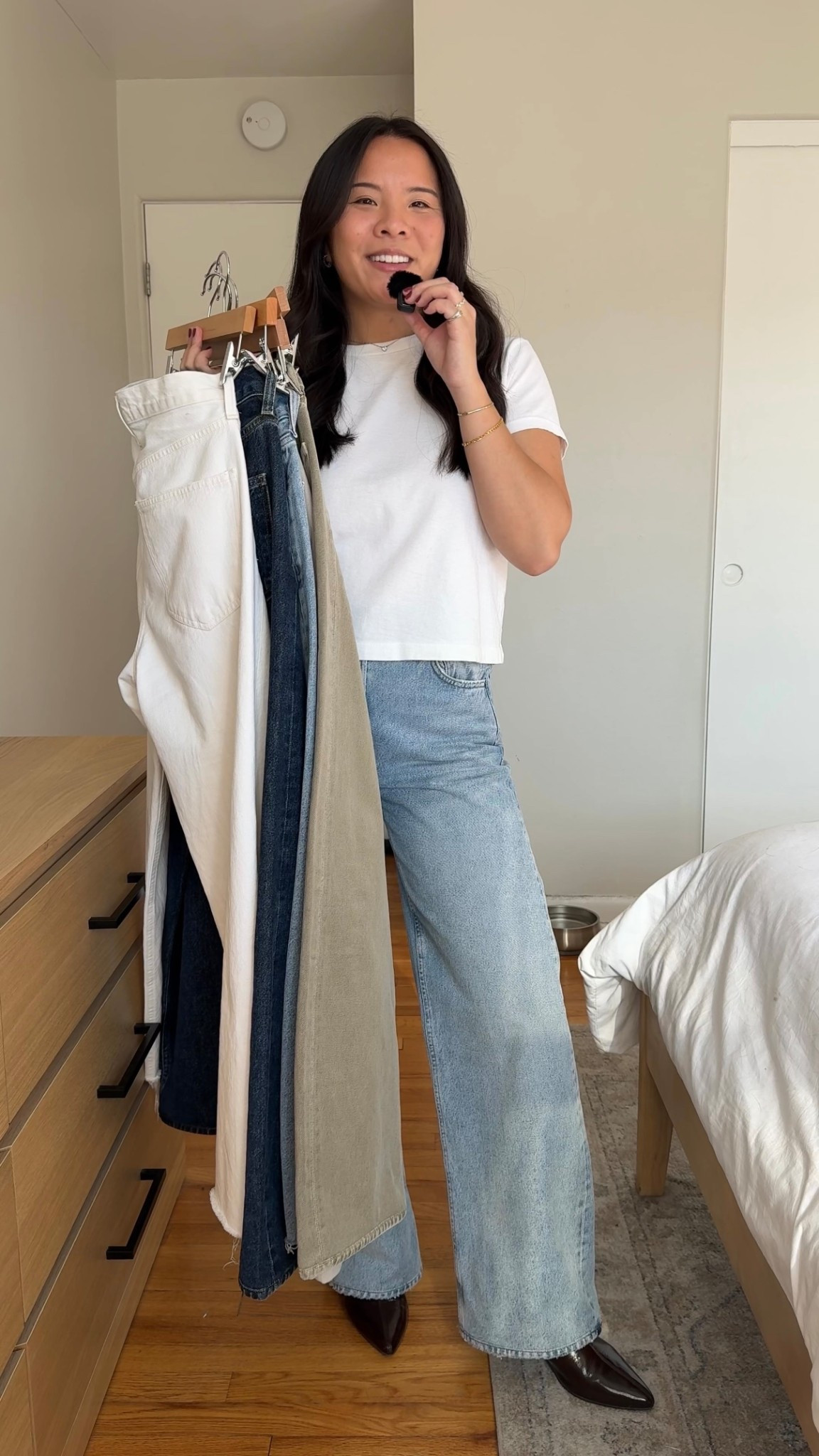 Low curve jeans try on! Unfortunately beige wash is no longer available 