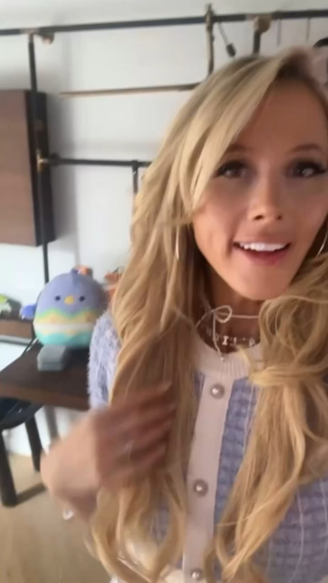 Cozy chic, timeless, and made for real life 🤍 I’m always drawn to pieces that feel warm, classic, and welcoming… the kind that add beauty without trying too hard and make a house feel like home. 💙💙

SHOP : https://amzn.markable.ai/Gbasuvau

#CozyChicHome #TraditionalDecor #AmazonFinds

#LTKSaleAlert #LTKHome #LTKFindsUnder50