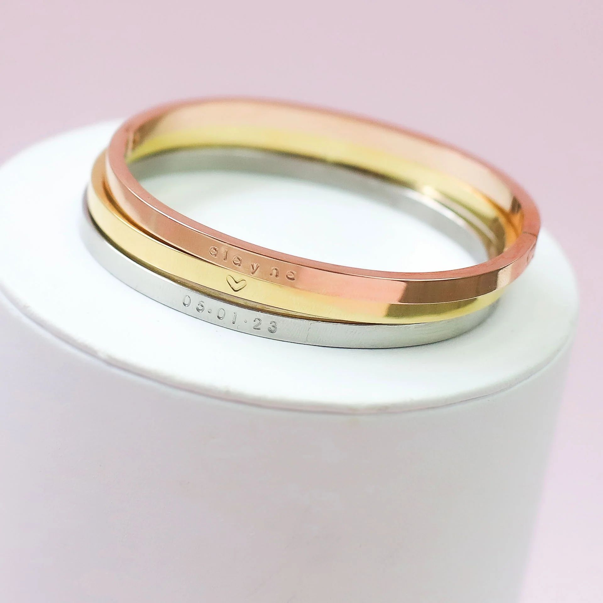 Meet Me in the Middle Bangle Set | Taudrey