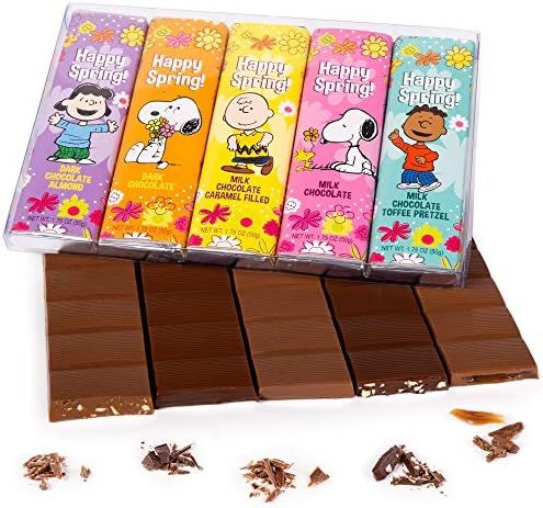 Peanuts Chocolate Easter Candy Gifts | 5 Individually Wrapped Bars Snoopy Charlie Brown Gift Bask... | Amazon (US)