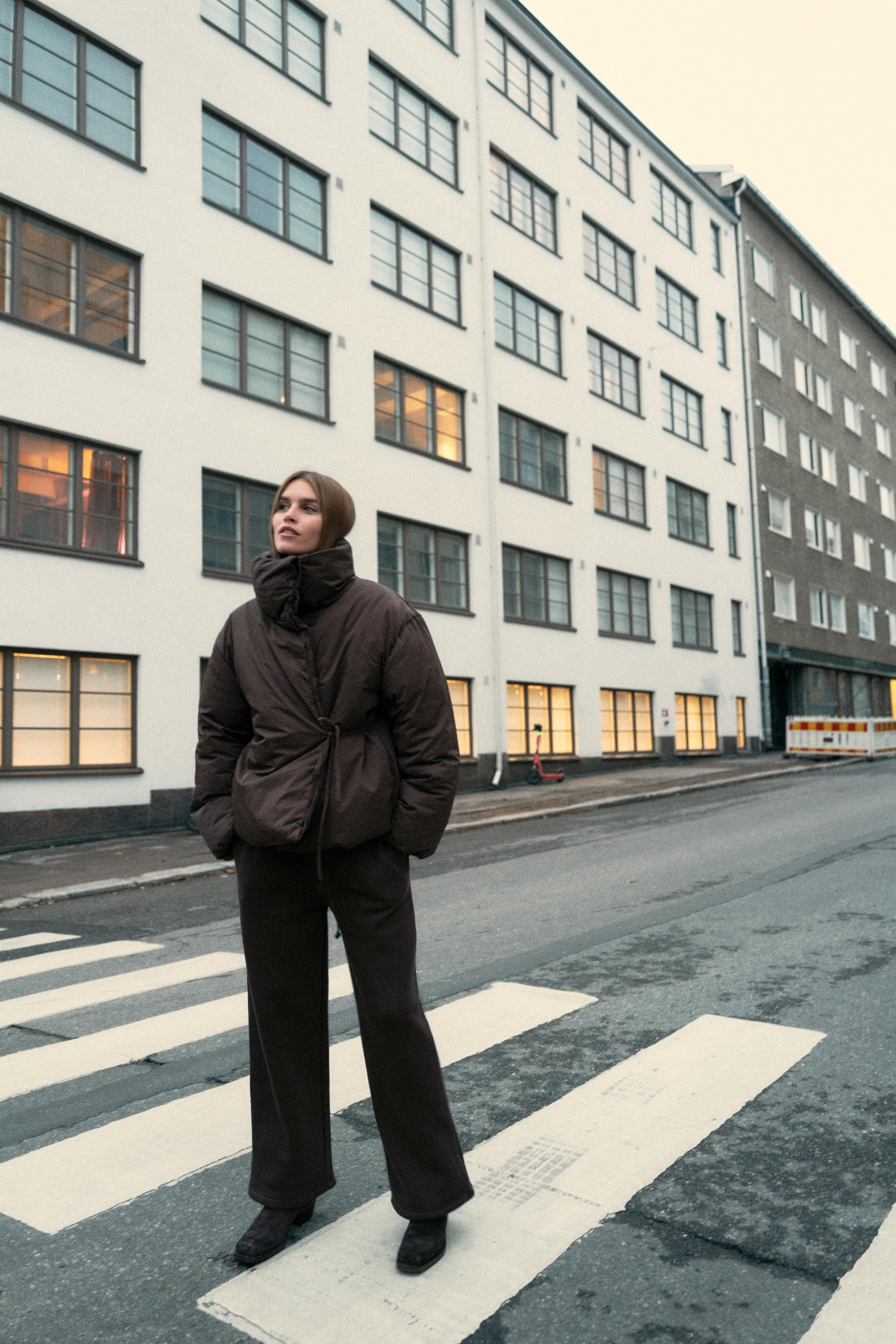 SHORT QUILTED ANORAK WITH WATER AND WIND PROTECTION | Zara UK