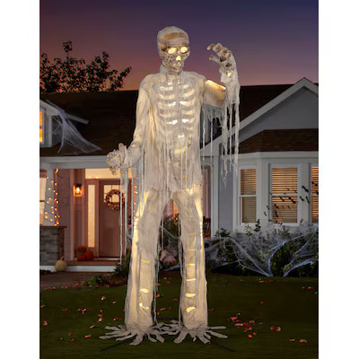 Haunted Living  12-ft Lighted Animatronic Mummy | Lowe's