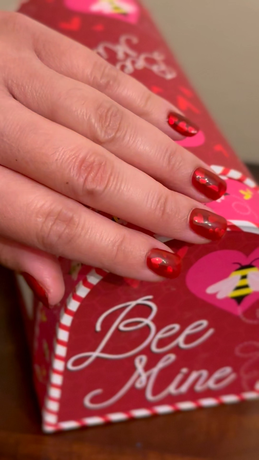 Season of love, but make it budget-friendly & cute 💕💅
Doing my nails at home takes minutes, costs way less than the salon, and instantly makes me feel a little more put together (and a lot more festive). These are easy, gorgeous, and totally worth it — obsessed is an understatement.
From Ohora USA ✨

#LTKValentine #LTKgrwm #LTKBeauty