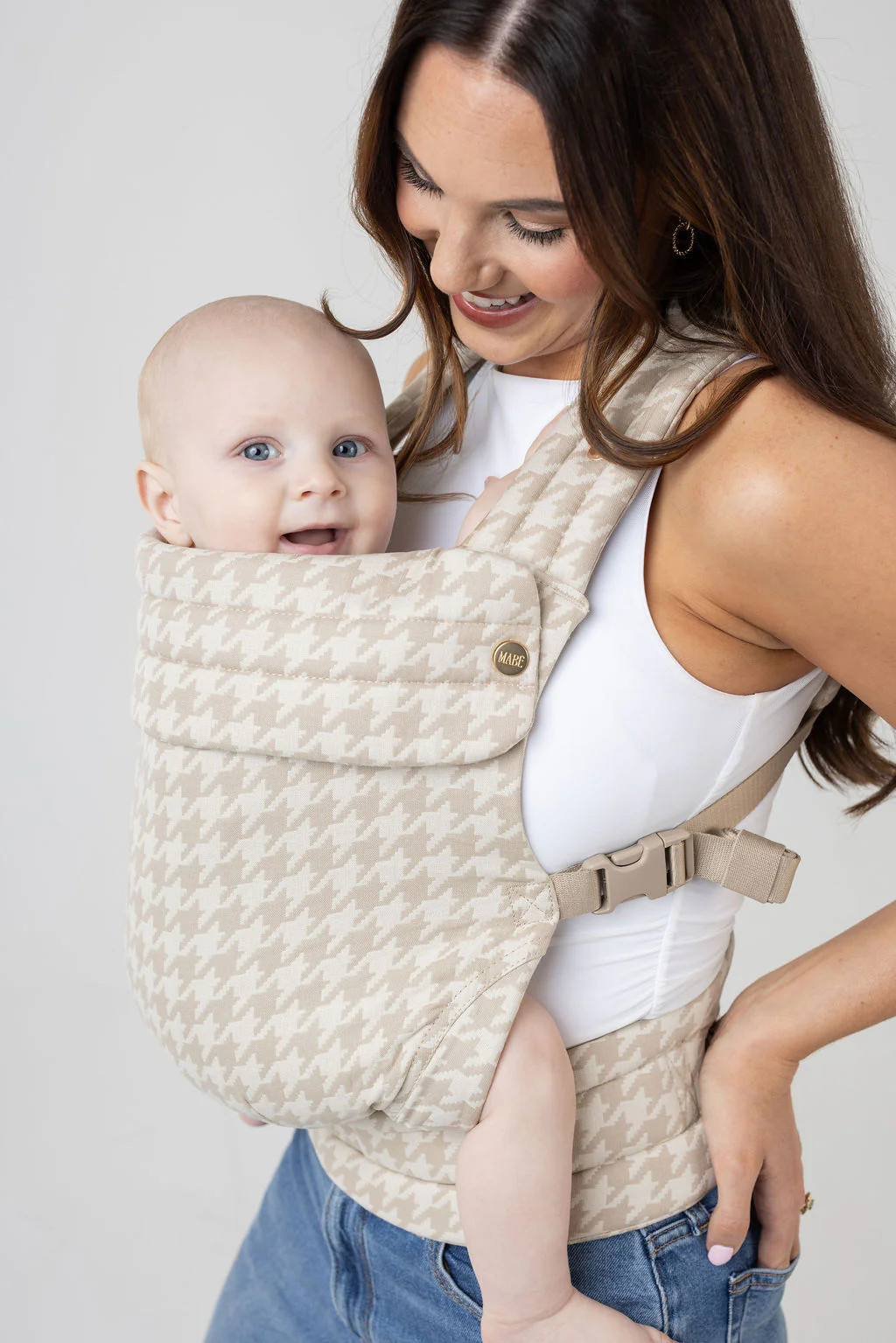 The Monarch Baby Carrier - Houndstooth | Mabē