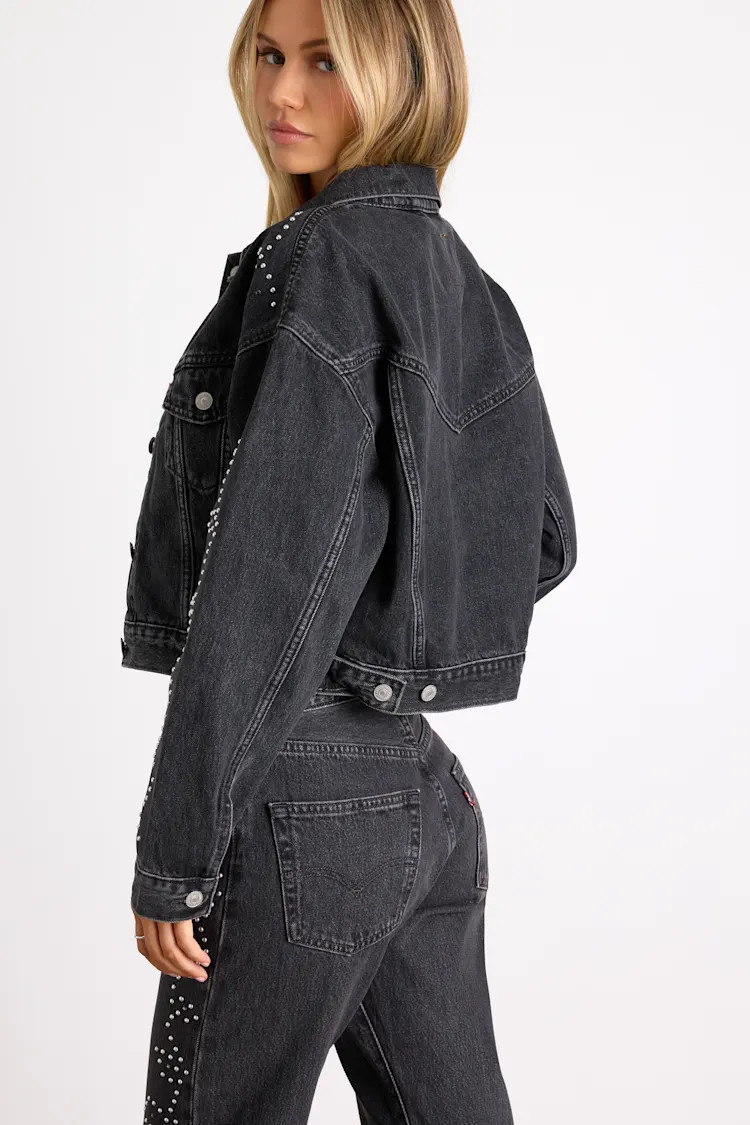 Shrunken '90s Washed Black Denim Studded Trucker Jacket | Lulus