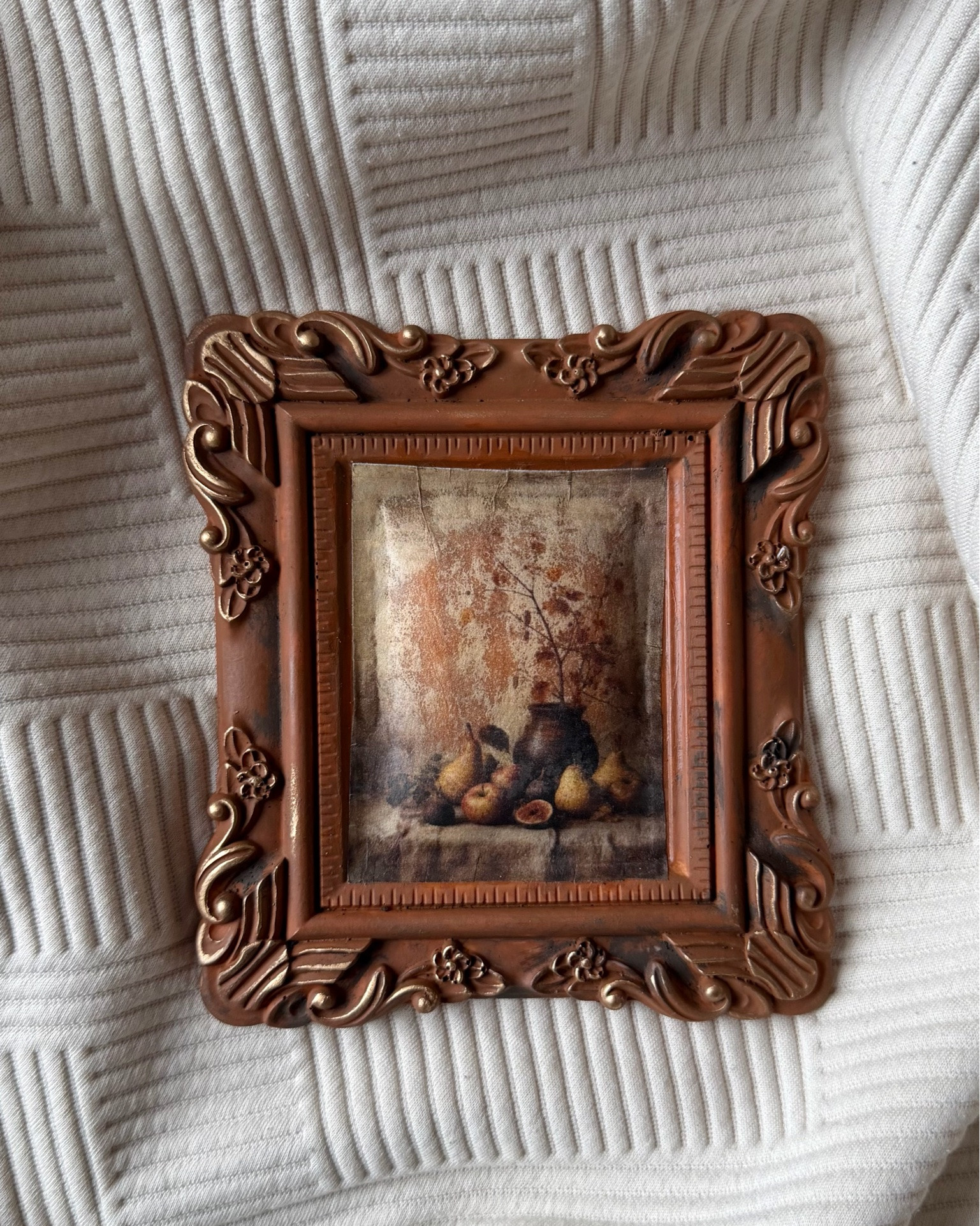 For your fall home decor.✨

This autumn still life framed art piece is the home accent you need this year. It’s meant to rest against a mantel, stack of old books, your favorite vase or your candlesticks I can picture it as part of a dreamy Thanksgiving tablescape or kitchen vignette. This one is hand cast, painted and detailed, making it one of a kind. Definitely pick one up from Etsy and support shopping from handmade artisans. ♥️

#LTKHome #LTKOver40 #LTKSeasonal