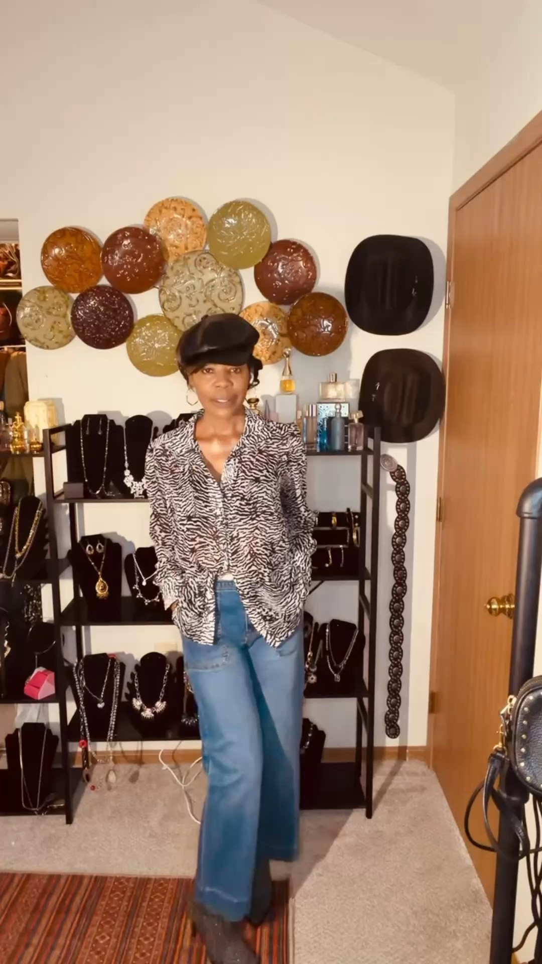 Let’s get my nails done for an event tonight 😊 loving this OOTD jeans #Marshall hat #amazon top #ninewest boots #apt9 glasses #coach smell for top #esteelauder 
Shop more affordable fashion here 👉 https://www.shopltk.com/explore/nothinglikesweet_t