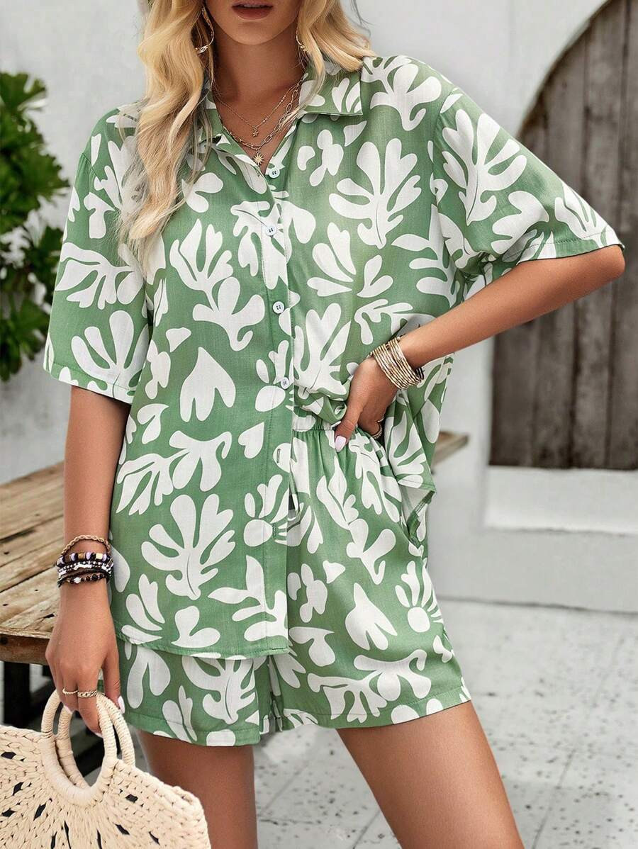 Printed Short Sleeve Shirt And Shorts Casual Set | SHEIN