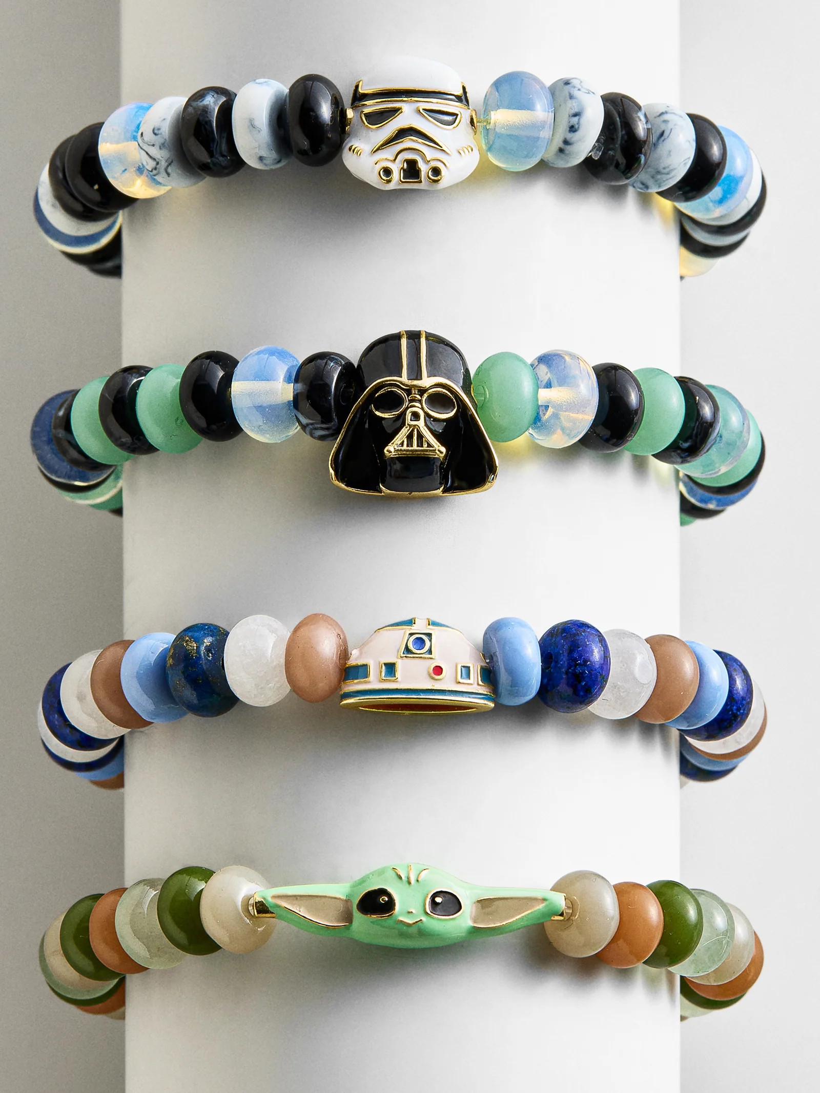STAR WARS™ R2-D2™ Beaded Charm Bracelet - R2-D2 | BaubleBar
