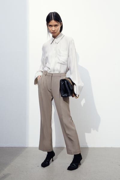 Elegante Hose mit hohem Bund | H&M (DE, AT, CH, NL, FI)