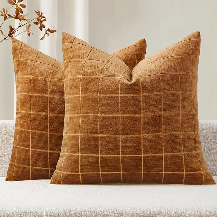 MIULEE Decorative Chenille Check Throw Pillow Covers Vintage Plaid Couch Pillows 18x18 Inch Set o... | Amazon (US)