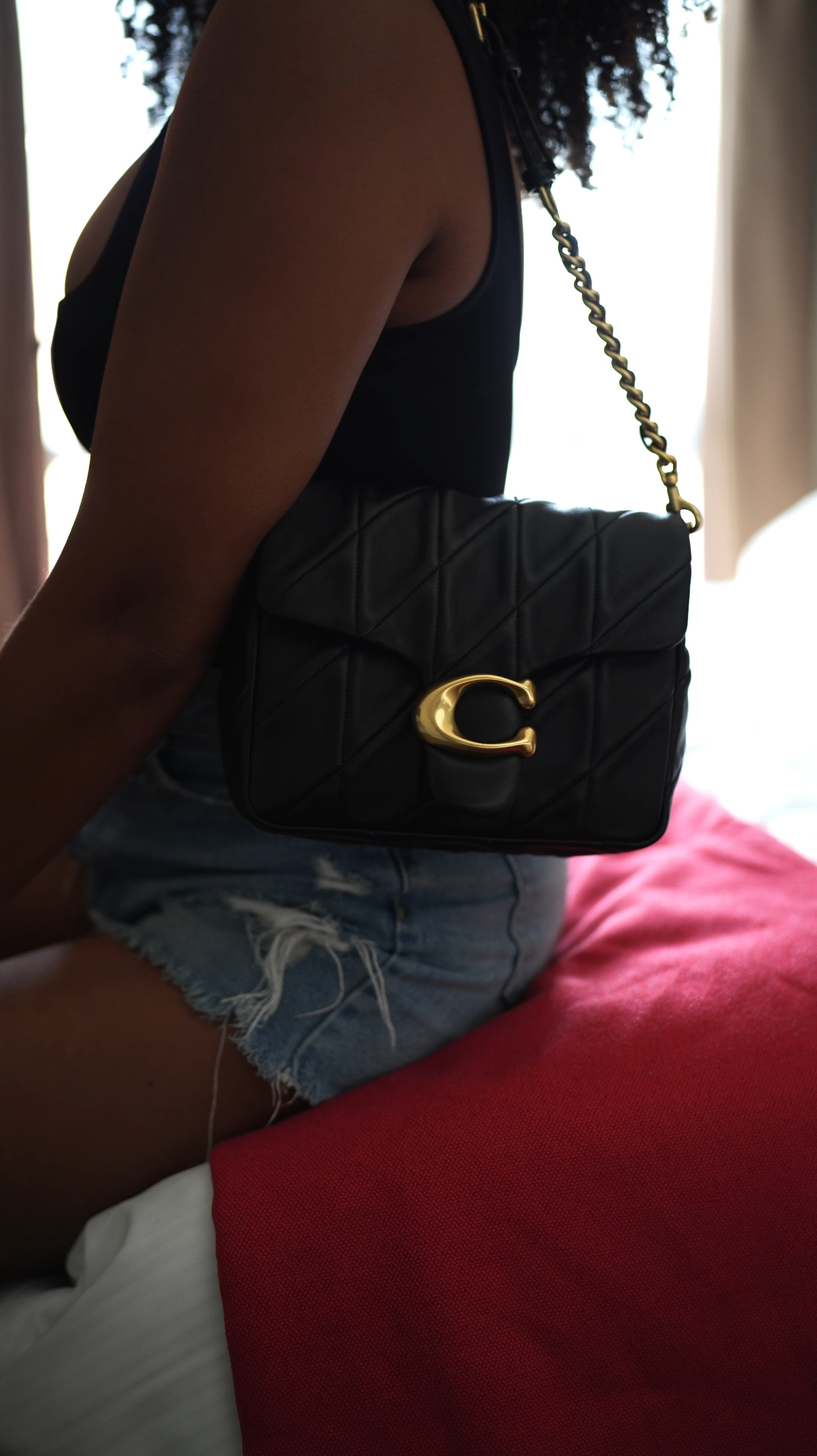 I am sooo obsessed with the coach times square tabby 😍 I love it so much I would even go back and buy another color lol! so gooood

#LTKVideo #LTKStyleTip #LTKTravel