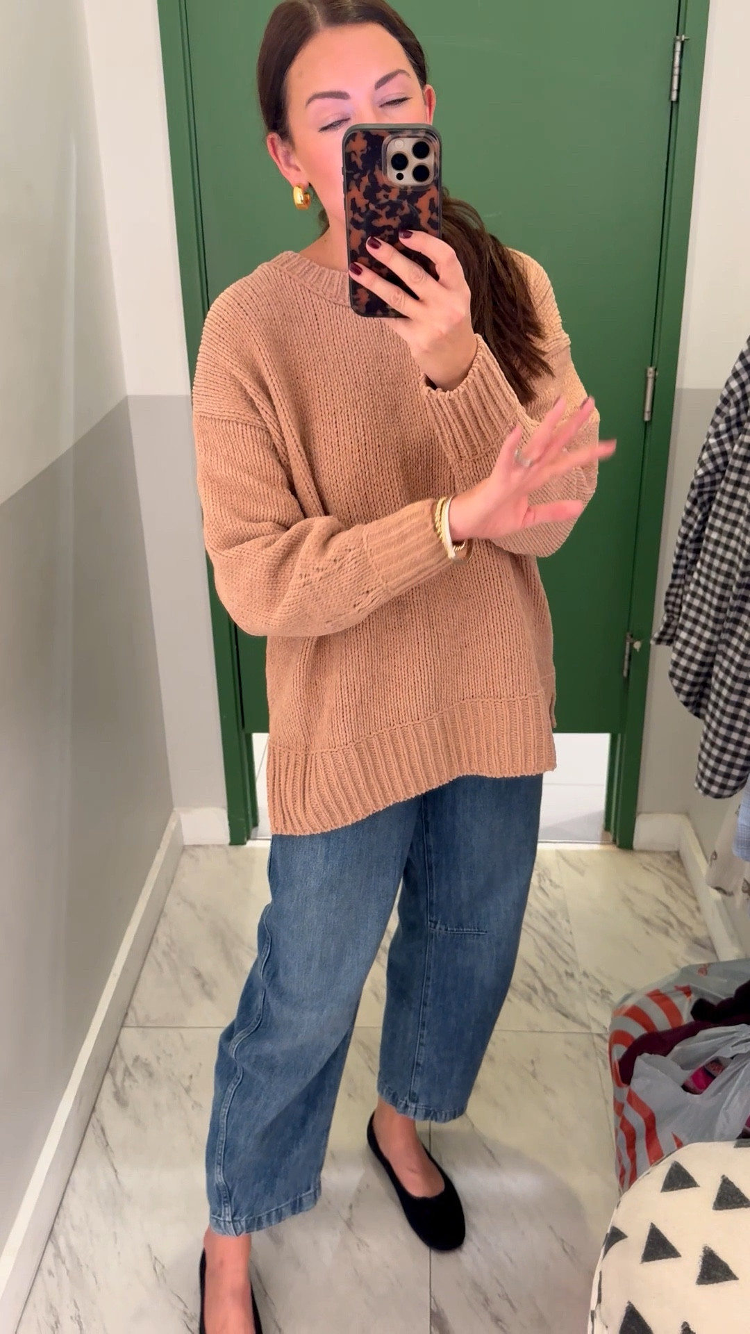 Small sweater! On sale👏🏻 

#LTKSaleAlert #LTKFindsUnder50 #LTKSeasonal