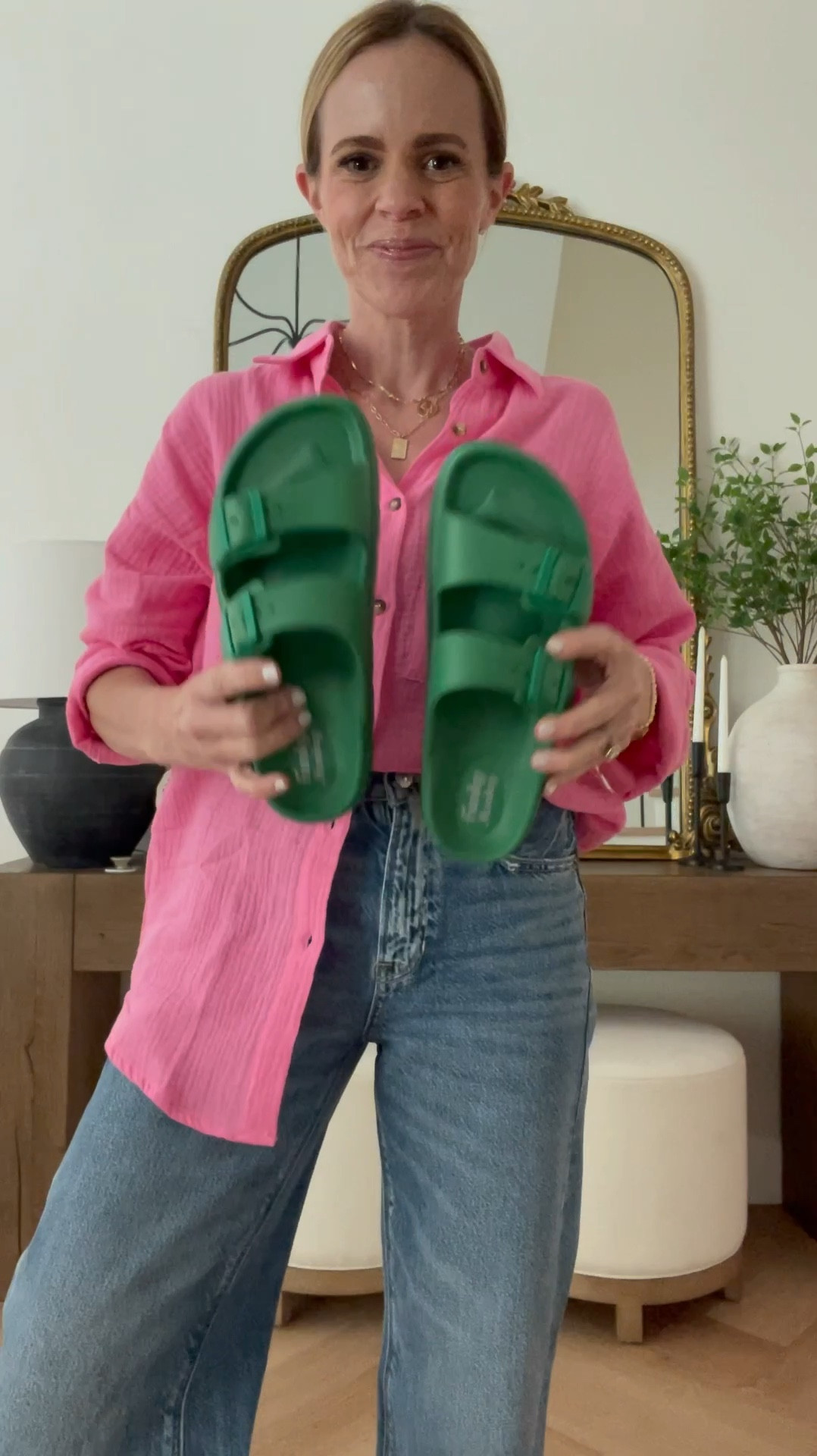 Easy, breezy throw on outfit 💖

Jeans run TTS, wearing a size 0 

Sized down in the shirt, wearing an XS 

#LTKStyleTip #LTKOver40 #LTKFindsUnder100