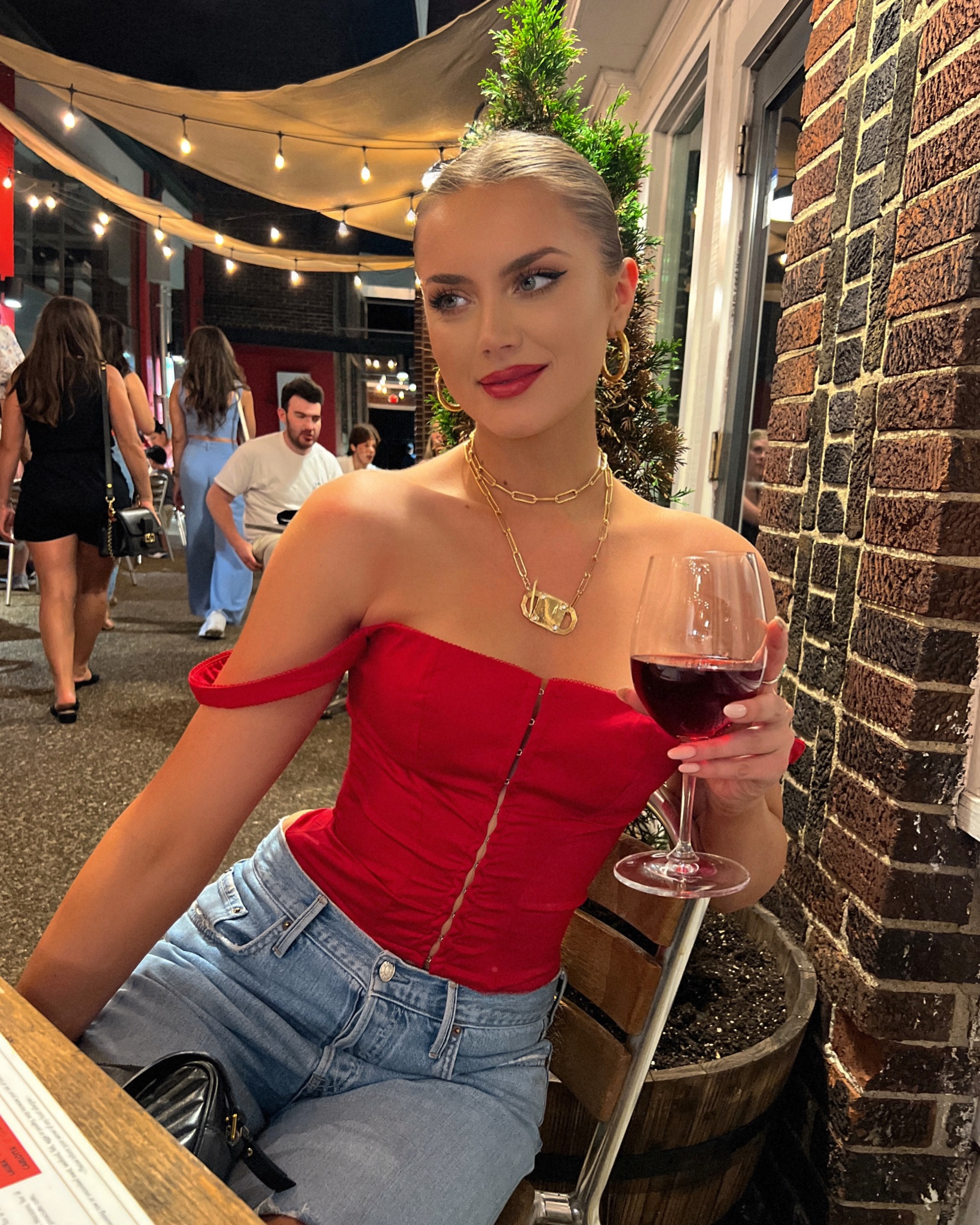 The perfect chill date night corset 

corset | red corset | date night outfit 

#LTKstyletip