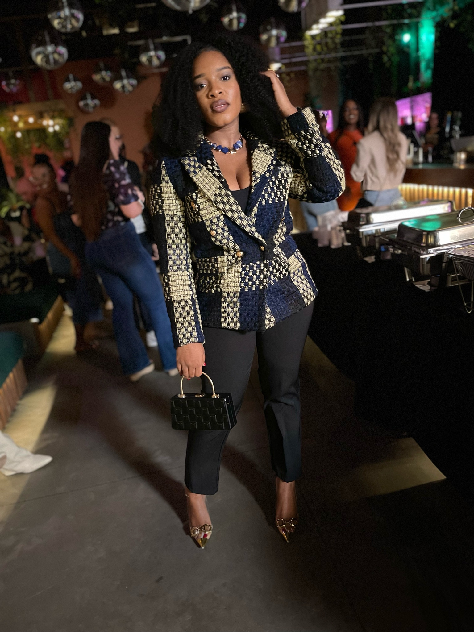 This blazer is a must have 👌🏾💙🖤

#LTKBeauty
