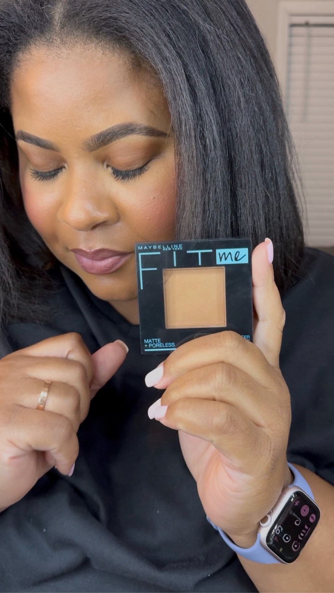 Day 17 of #29DaysOfBeauty and this one’s for my oily girls! 
The Maybelline Fit Me Powder is THAT girl, lightweight, blurring, and always does what it needs to do. A true staple in my makeup bag.

Have you tried it? Let me know below! 


#LTKselfcare #LTKBeauty #LTKHoliday
