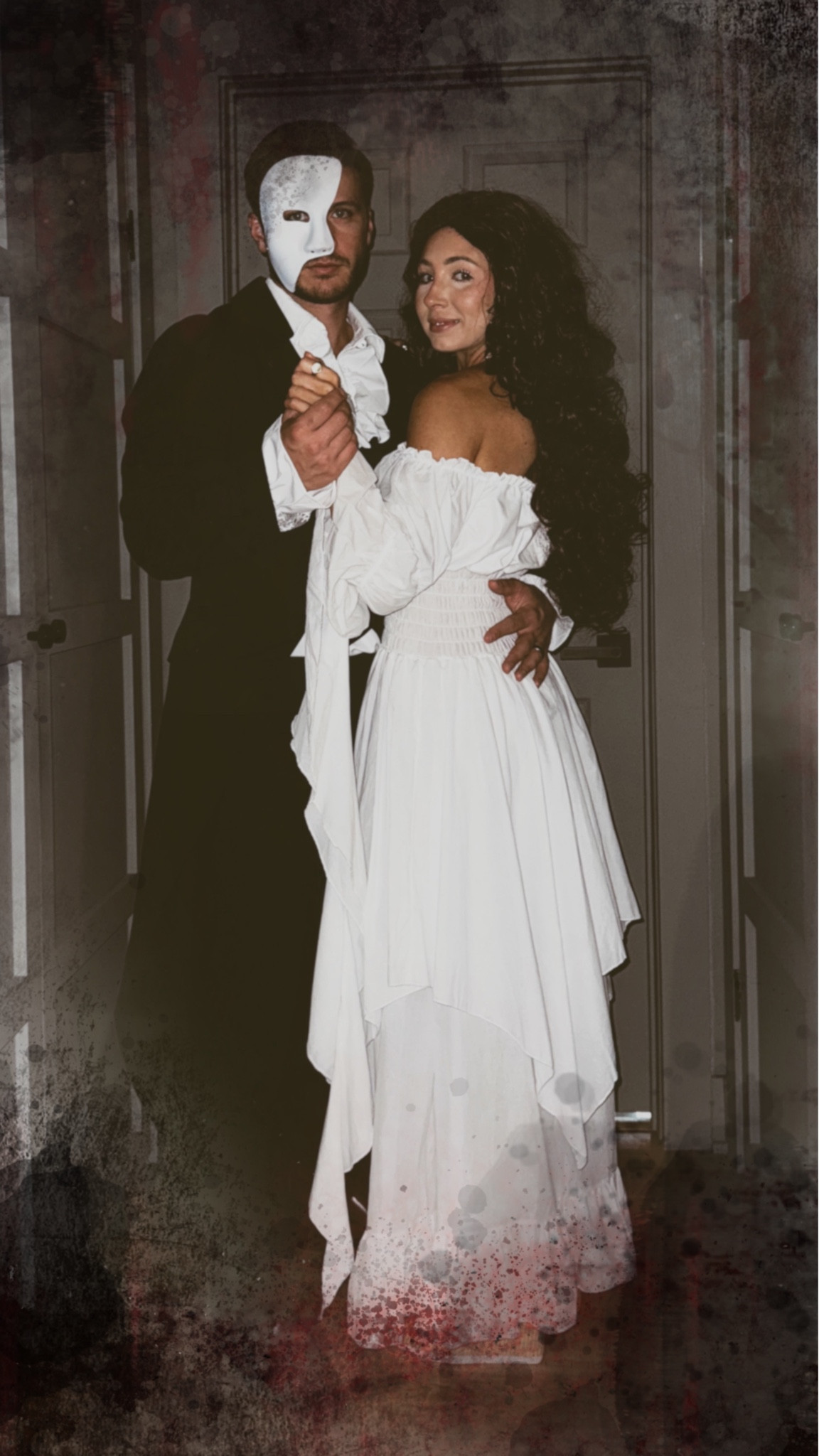 Amazon Halloween Couples Costume Idea - Phantom of the Opera & Christine

#LTKHalloween #LTKSeasonal #LTKFindsUnder50