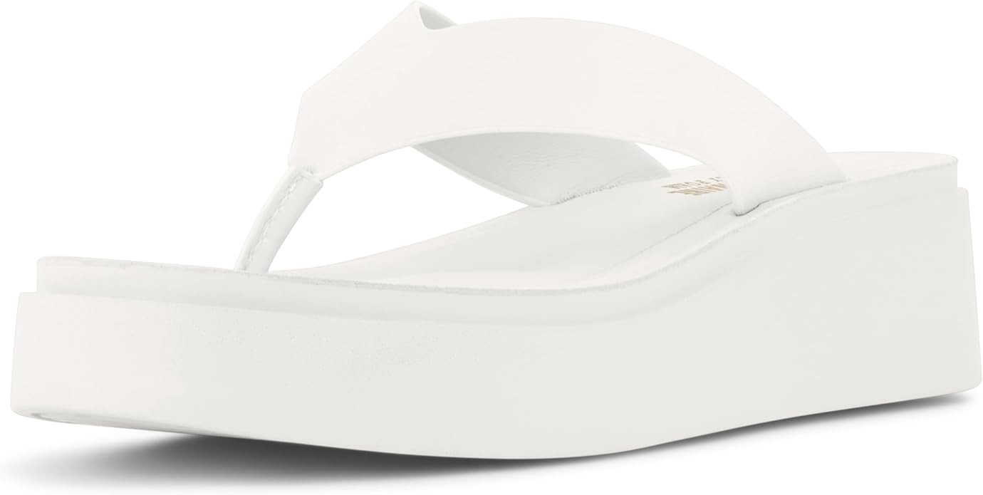 CUSHIONAIRE Women's Pippin thong platform sandal with +Memory Foam | Amazon (US)