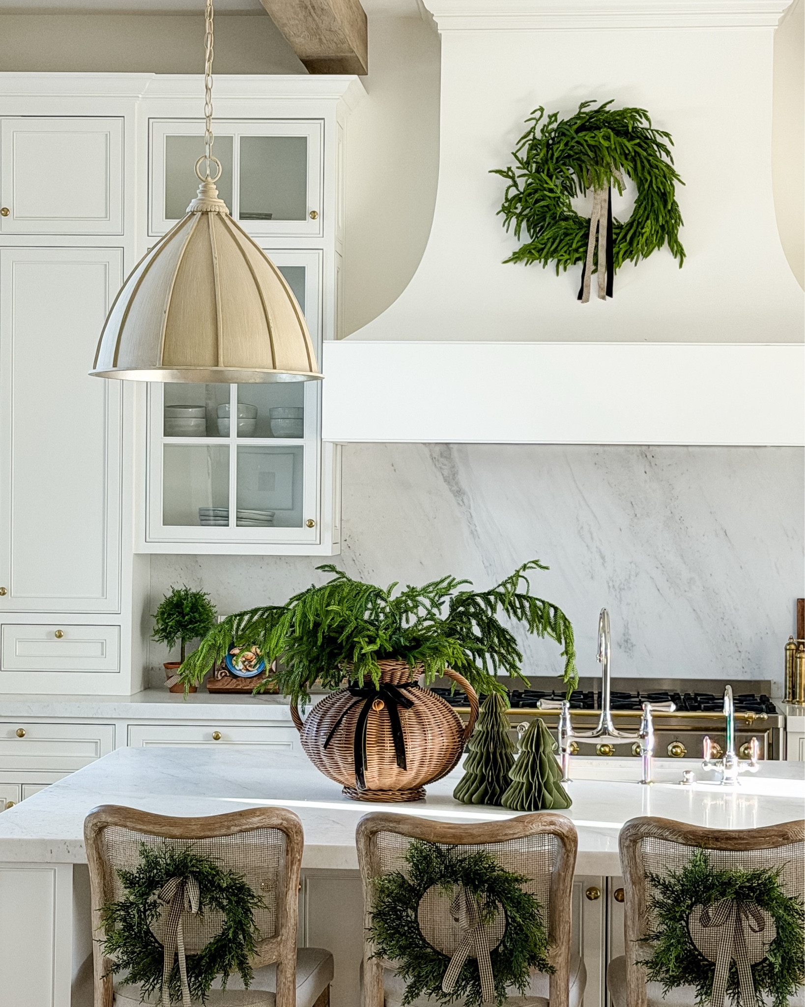 Holidays are here!  Linking my kitchen go to items!  My little wreaths are sold out sadly!  They go fast!

#LTKHoliday #LTKSaleAlert #LTKHome