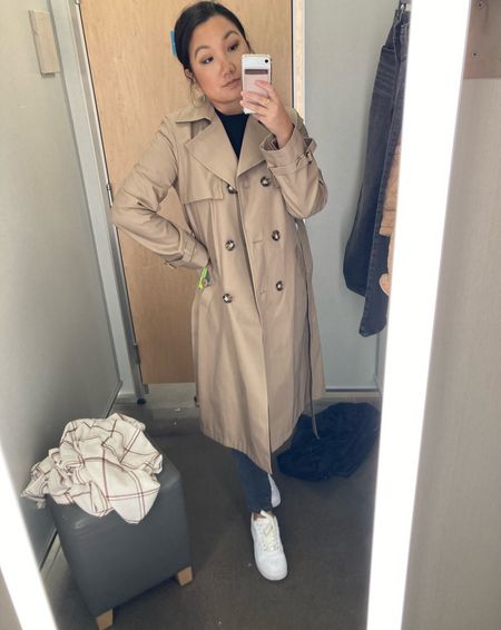 Perfect trench coat for fall and winter!! 🙌🏽 fits TTS- I got a medium 🤍 great addition to your capsule wardrobe!

#falloutfits #coat #outerwear 

#LTKSeasonal #LTKSale #LTKmidsize