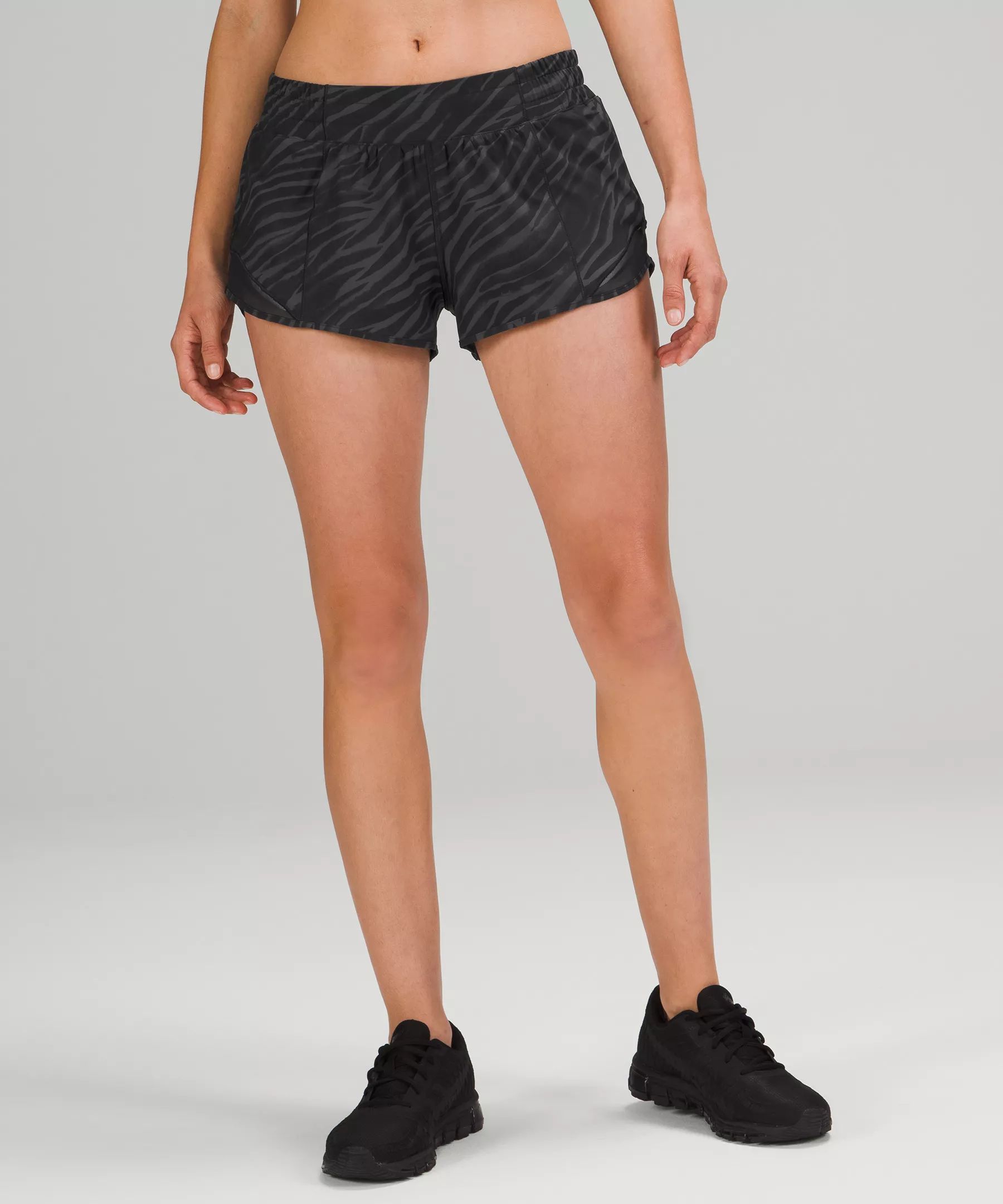 Hotty Hot Low Rise Short 2.5" | Lululemon (US)