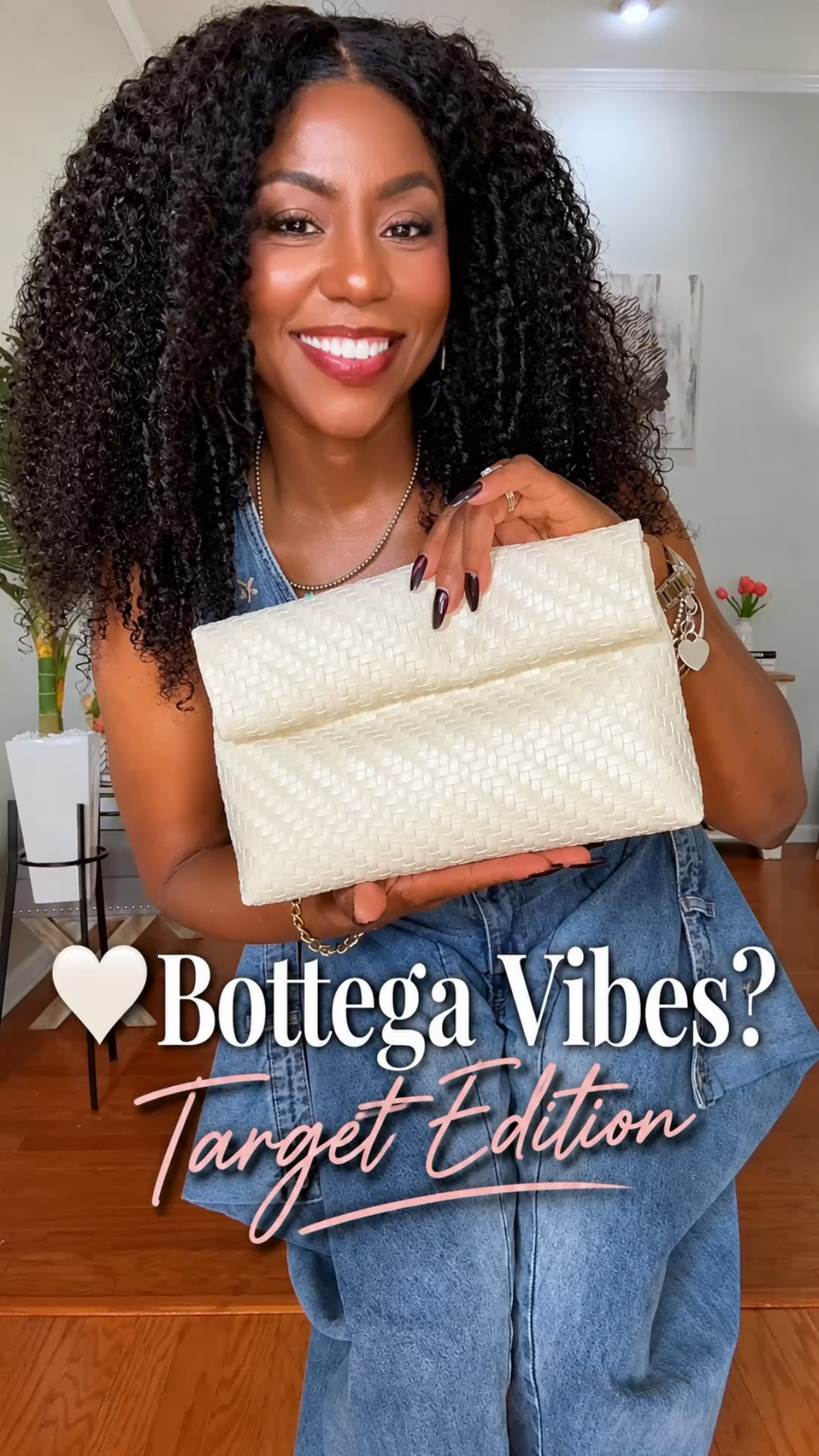 Sis… come look at what I found at Target! 🤍

I walked past this woven clutch and immediately thought, “Wait a minute… is she giving Bottega?” 👀

Because y’all know I’m all for looking expensive… without spending expensive. 😏

So… what do we think? Is she giving luxury or leaving you wanting more?

👇 Tell me in the comments!
@Target 
#TargetStyle #DesignerInspired #LuxuryForLess #FashionOver50 #fyp

#LTKootd #LTKOver40 #LTKstorytime