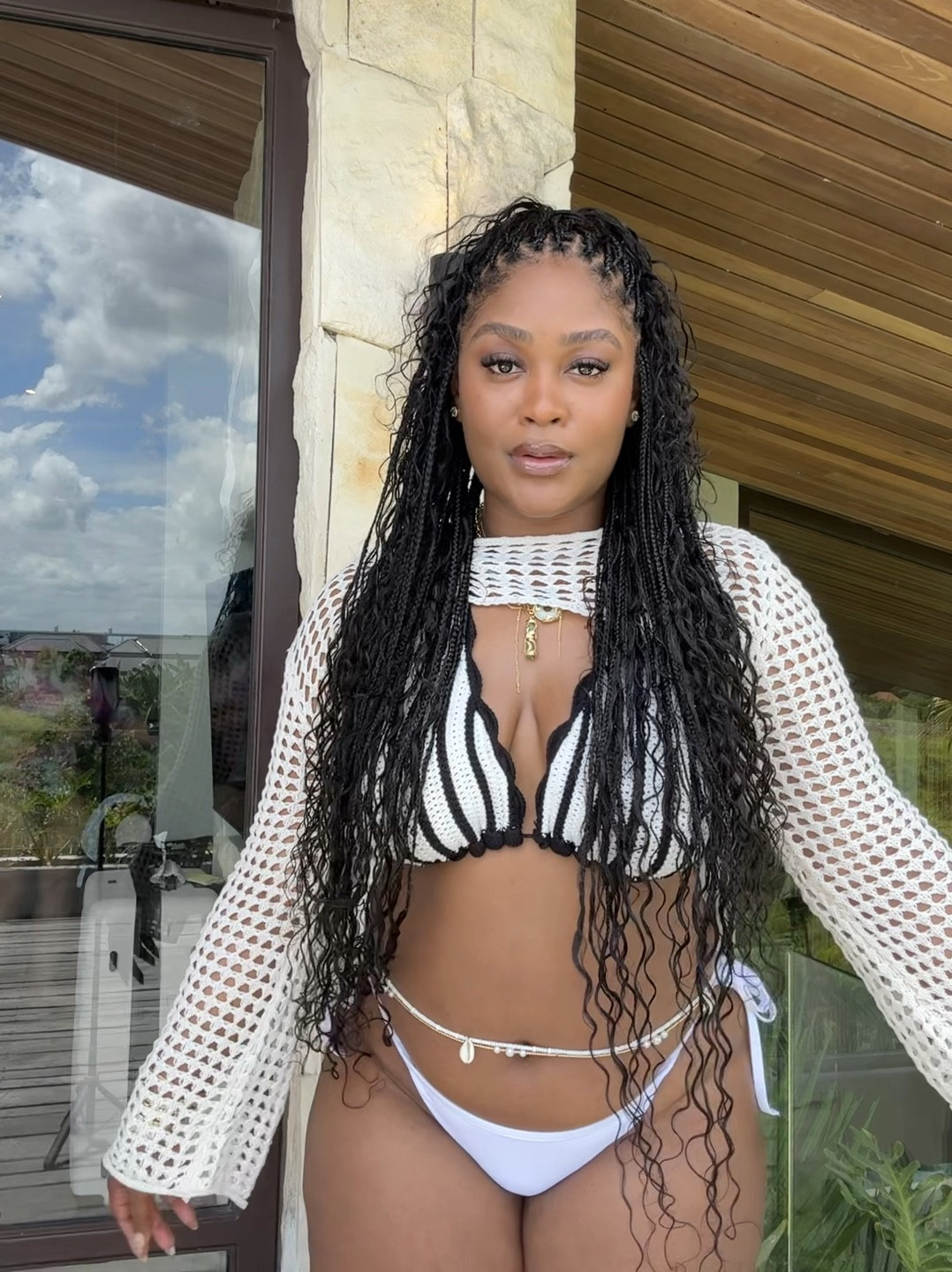 Vacay in Bali … Top is from FN
Wearing a L in everything else from Amazon!

#LTKFestival #LTKplussize #LTKtravel