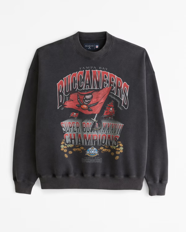 Men's Tampa Bay Buccaneers Graphic Crew Sweatshirt | Men's Tops | Abercrombie.com | Abercrombie & Fitch (US)
