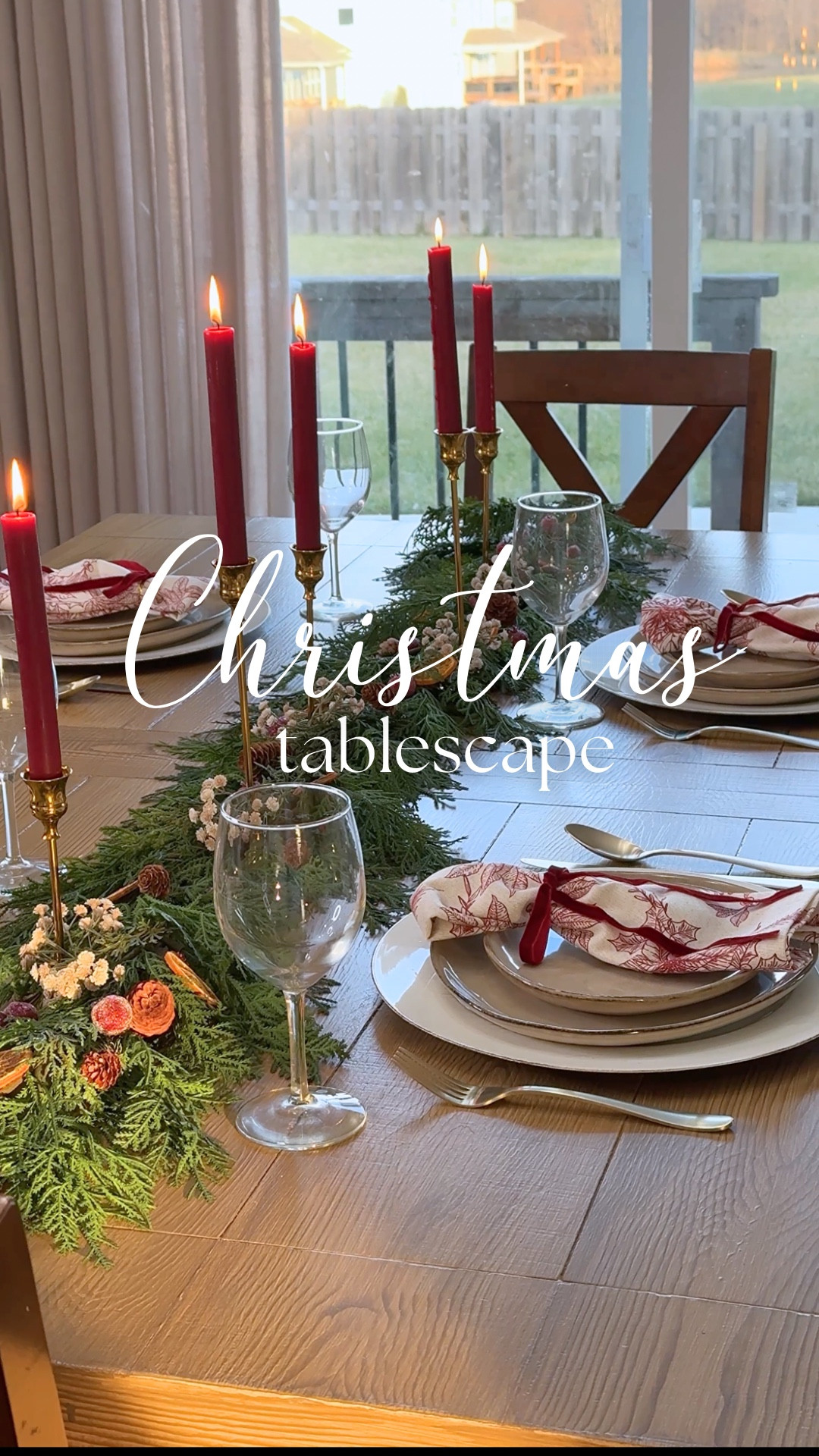 A last-minute Christmas tablescape that’s simple, timeless, and still feels festive 🍒
I kept this one very effortless, layering a soft garland and sprinkling organic elements like pinecones and dried orange slices along, mixing in with pops of red berries and soft candlelight with a beautiful, classic stoneware that will truly never go out of style.

Sometimes the most meaningful tables are the ones that don’t feel overdone just thoughtful, warm, and ready to gather the people you love. 
Proof that you don’t need much to create something special for the holidays. Merry Christmas! 🫶😊🎄⛄️🍒🤎🎅🏻🕯️
.
.
.
.
.
#christmasdecor #homestyling #homedesign